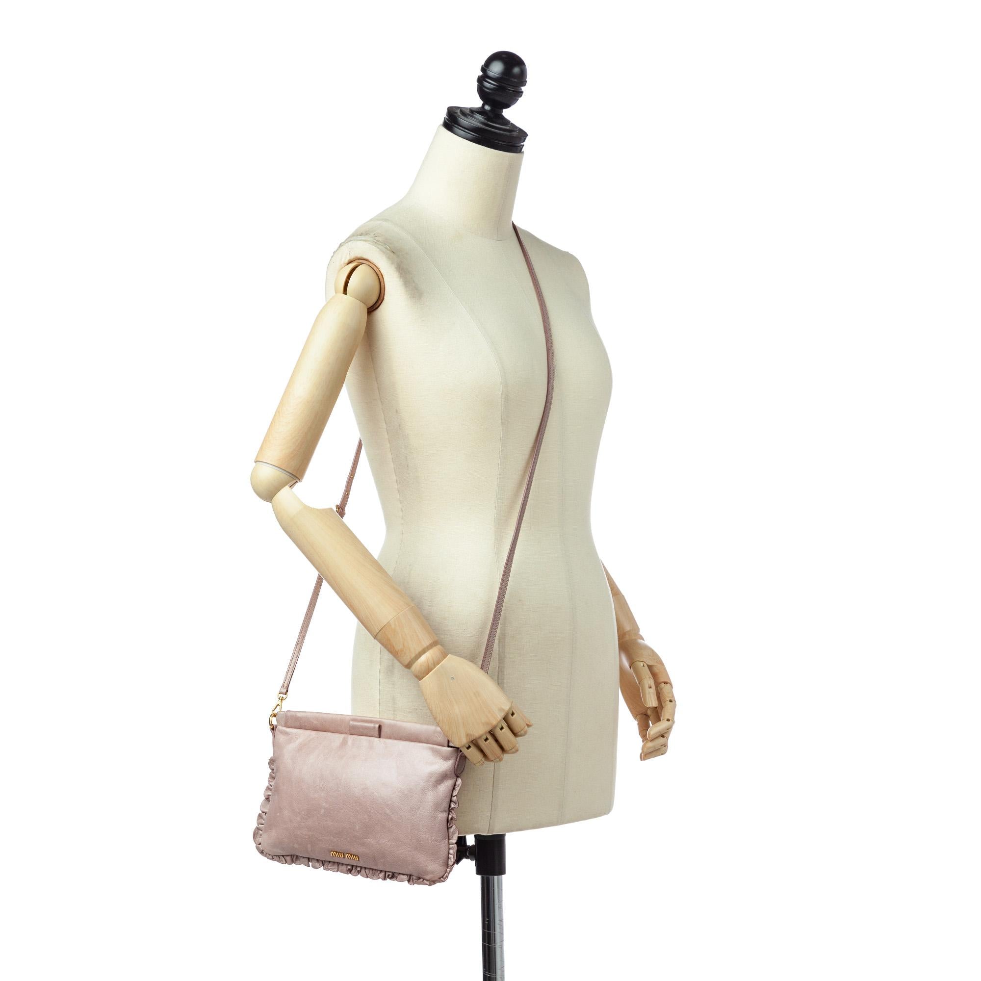 Miu Miu Leather Crossbody Bag (SHG-19141)