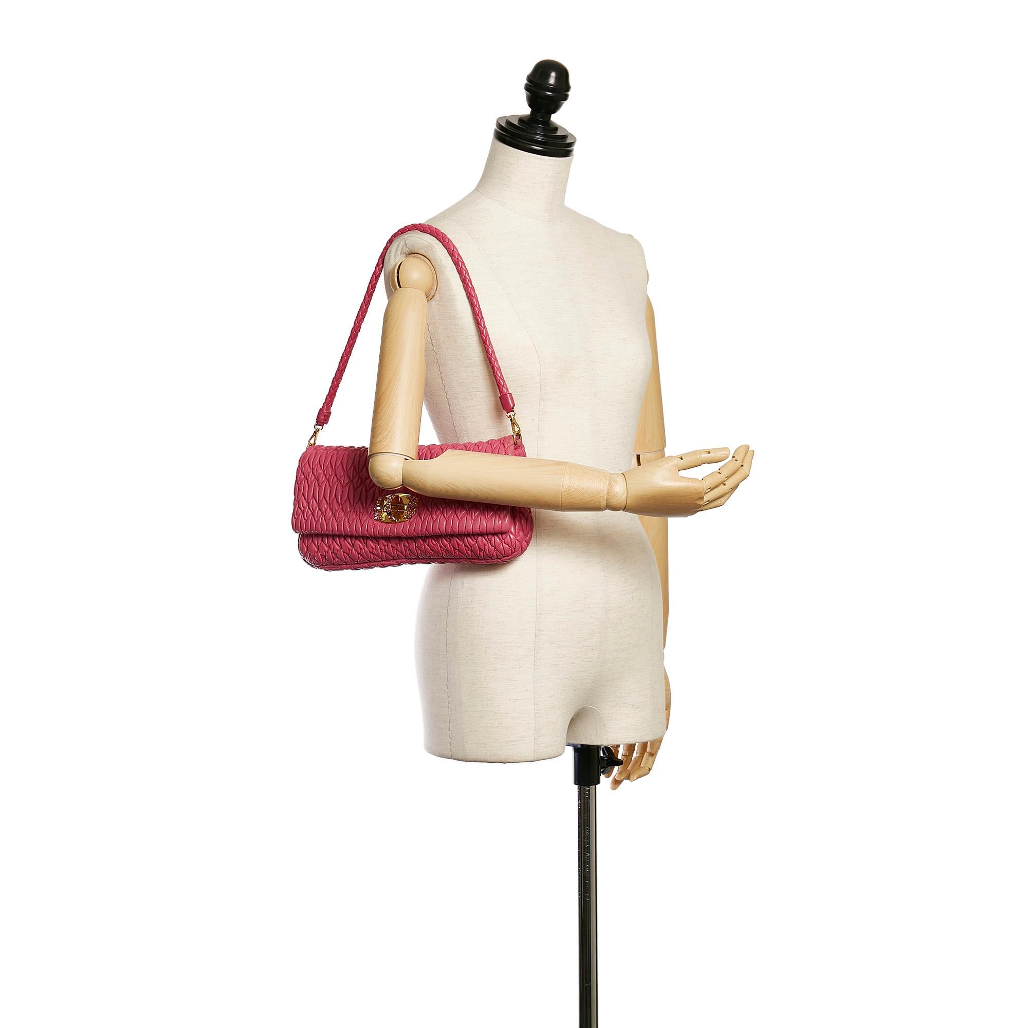 Miu Miu Matelasse Leather Shoulder Bag (SHG-30915)