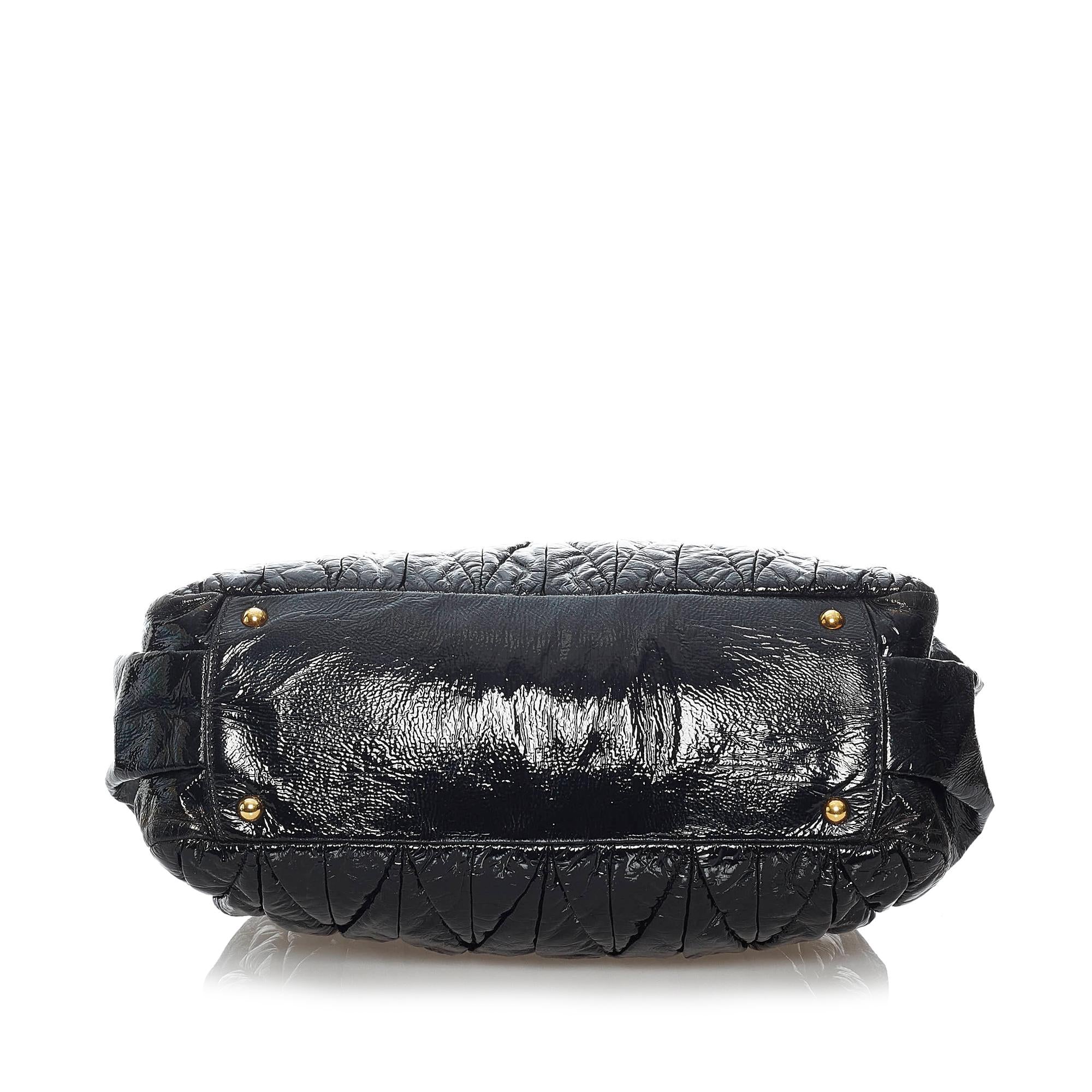 Miu Miu Matelasse Patent Leather Handbag (SHG-30085)