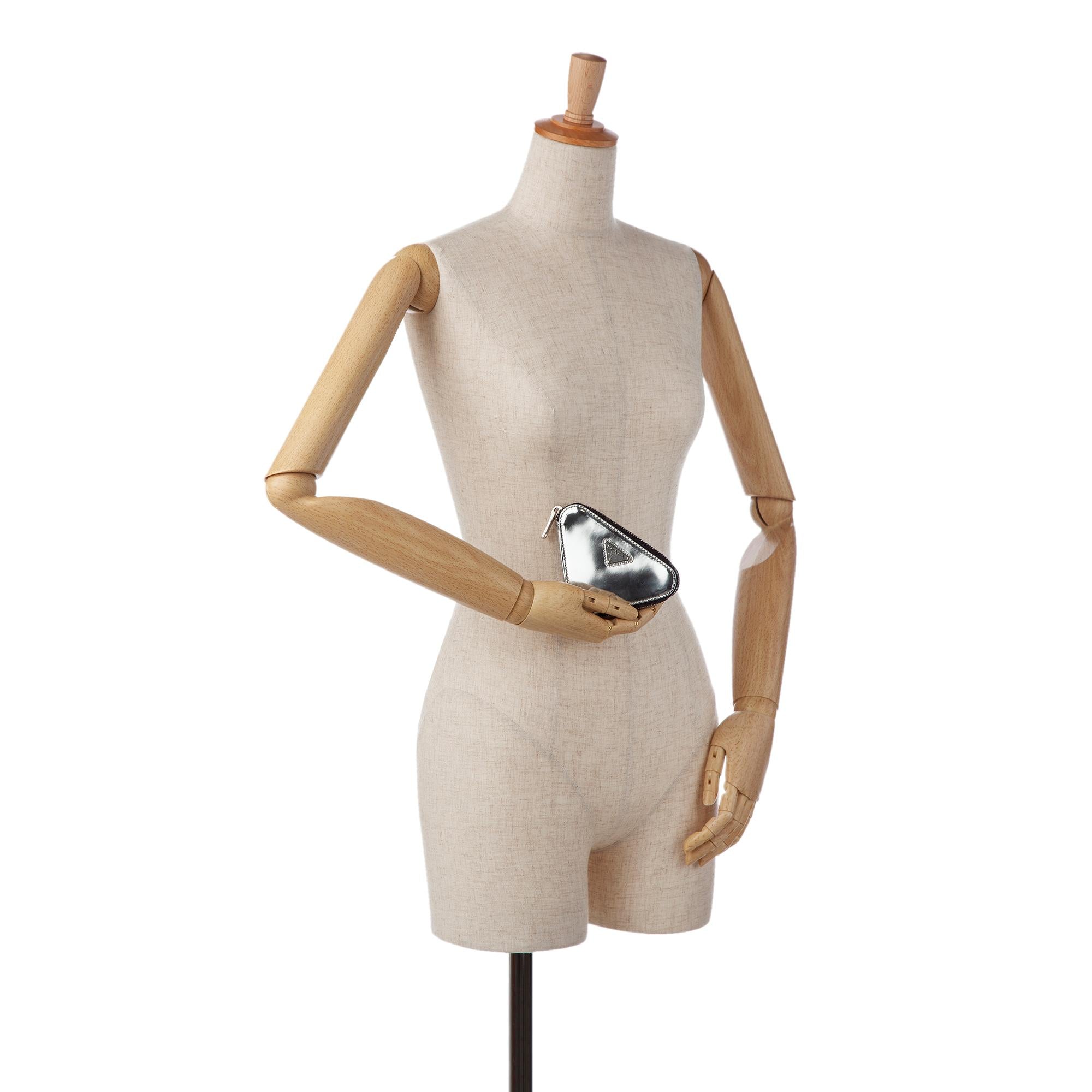 Prada Brushed Leather Mini Pouch (SHG-H9DBDu)