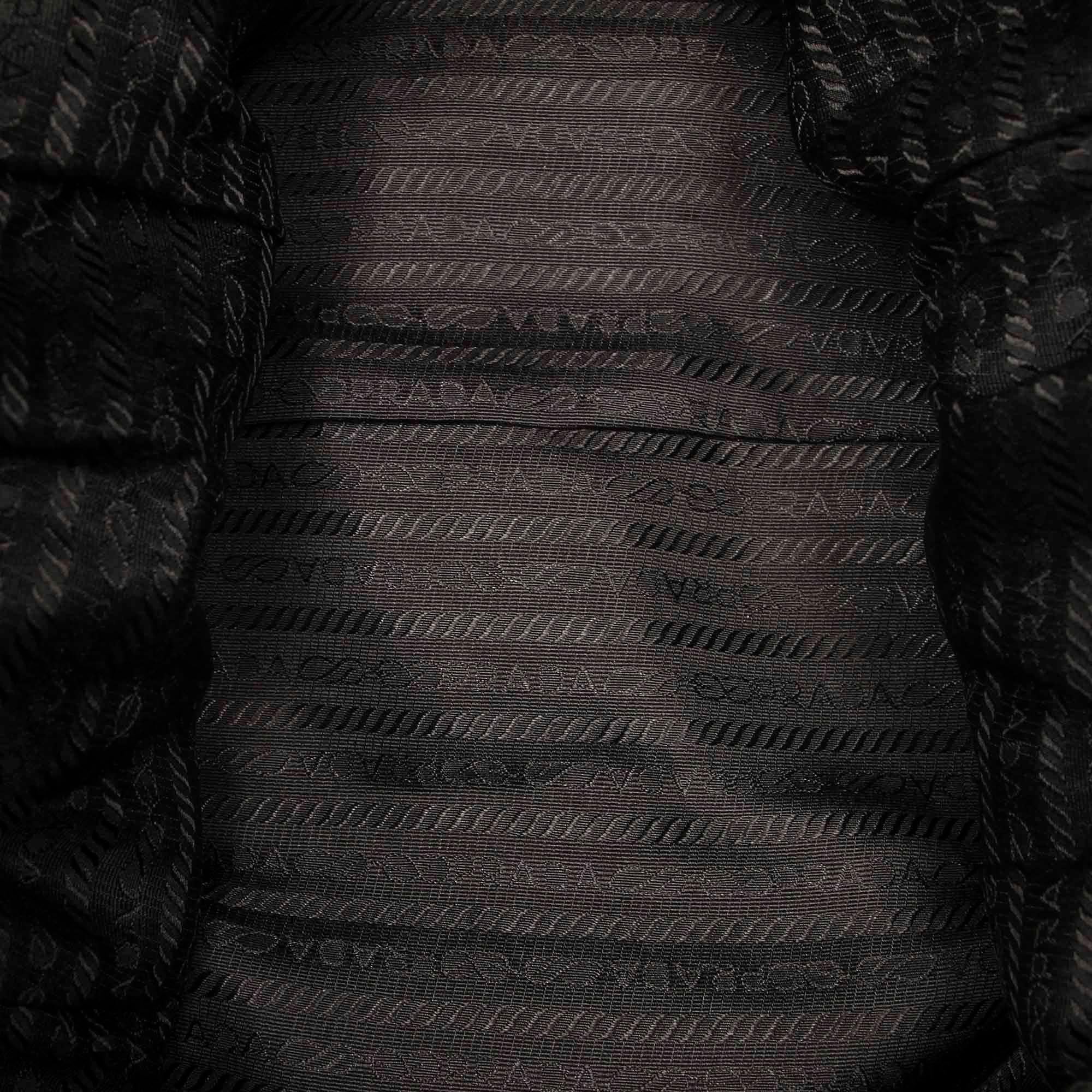 Prada Camouflage Gaufre Tessuto Tote Bag (SHG-22711)