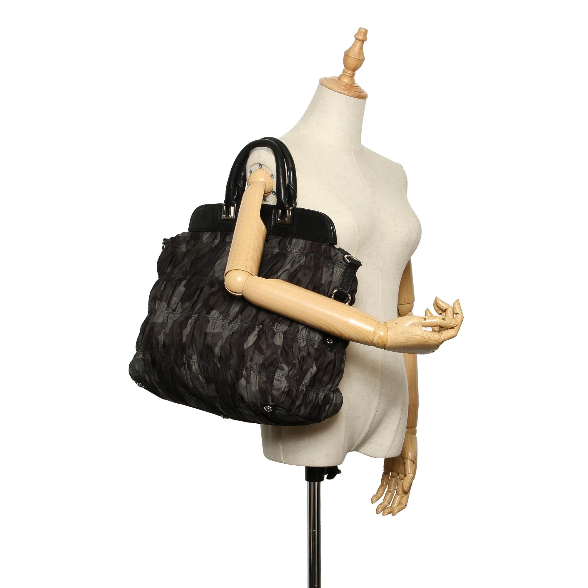 Prada Camouflage Gaufre Tessuto Tote Bag (SHG-22711)