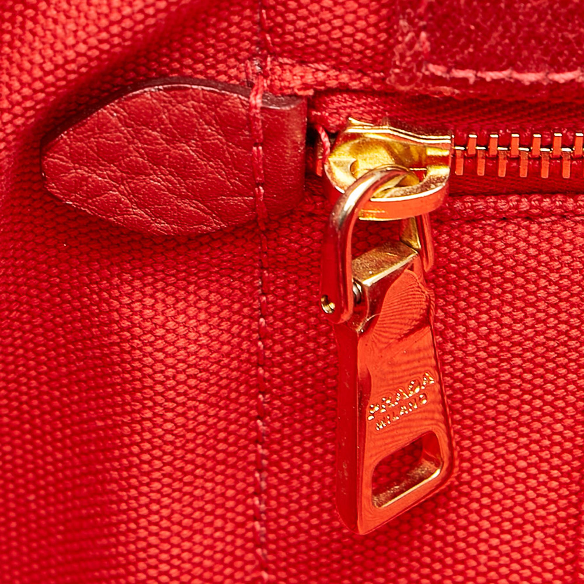 Prada Canapa Logo Canvas Tote Bag (SHG-27786)