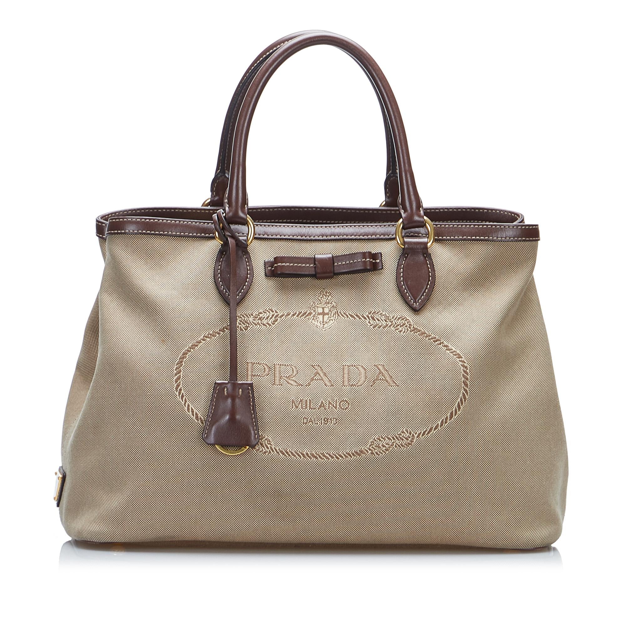Prada Canapa Logo Satchel (SHG-iV35jz)