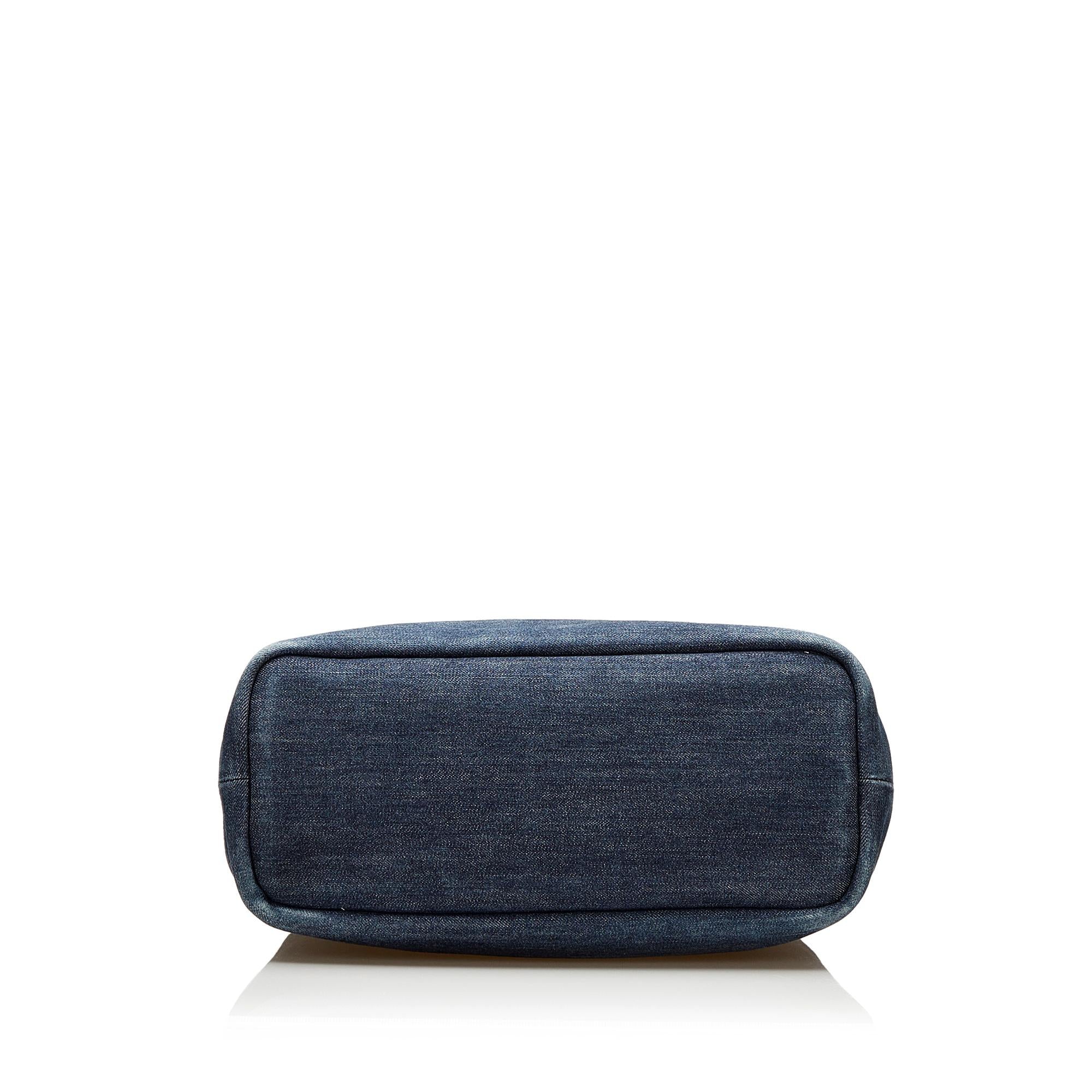 Prada Denim Tote (SHG-36836)