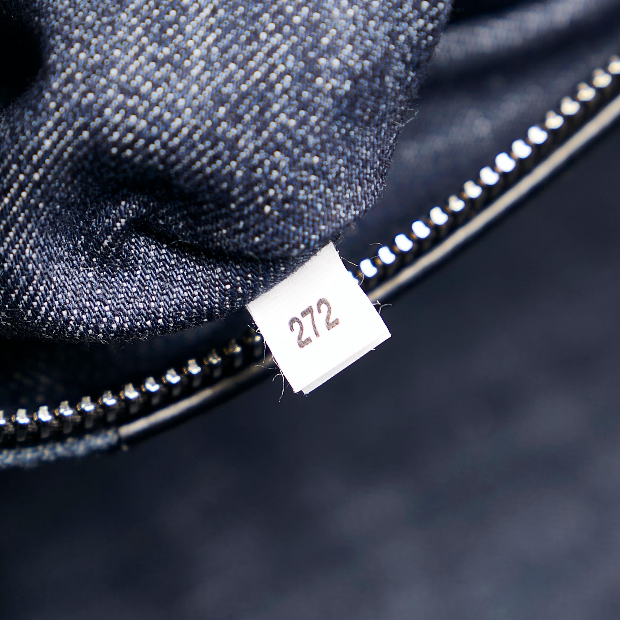 Prada Denim Tote (SHG-36836)