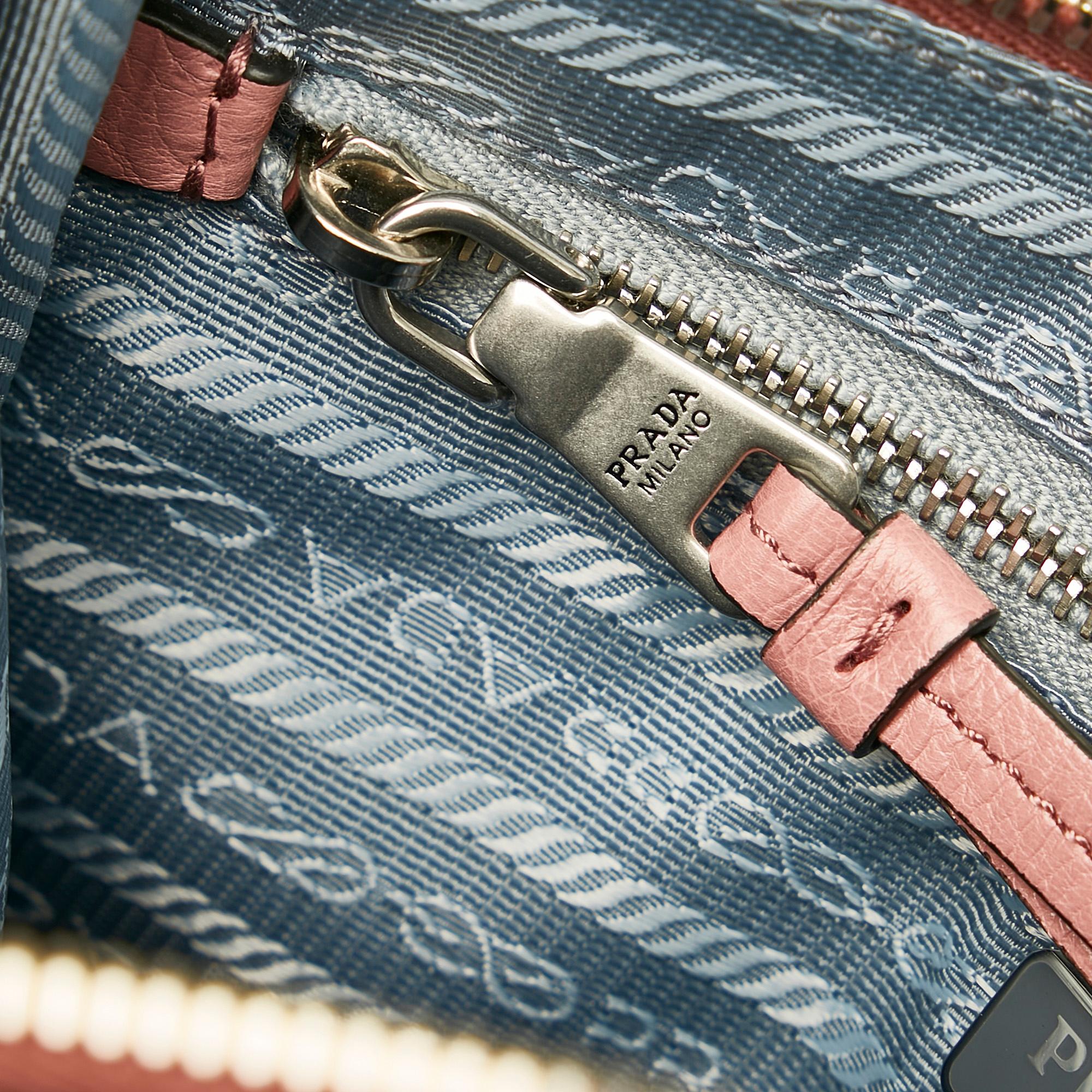 Prada Etiquette Leather Shoulder Bag (SHG-28662)