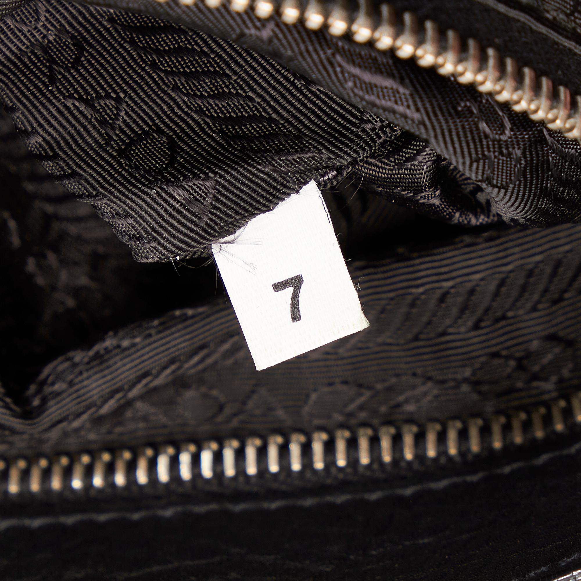 Prada Leather Crossbody Bag (SHG-27626)