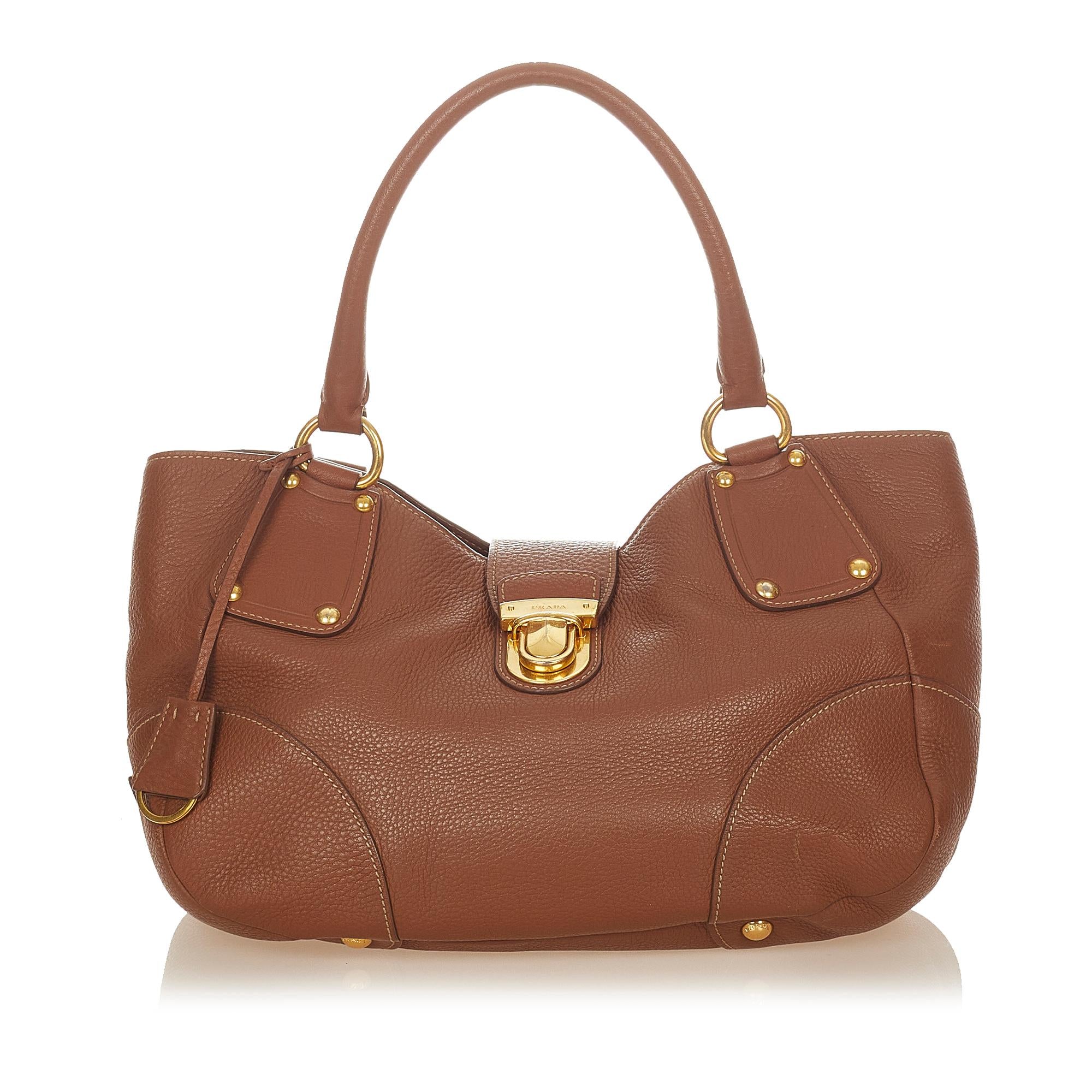 Prada Leather Handbag (SHG-25075)