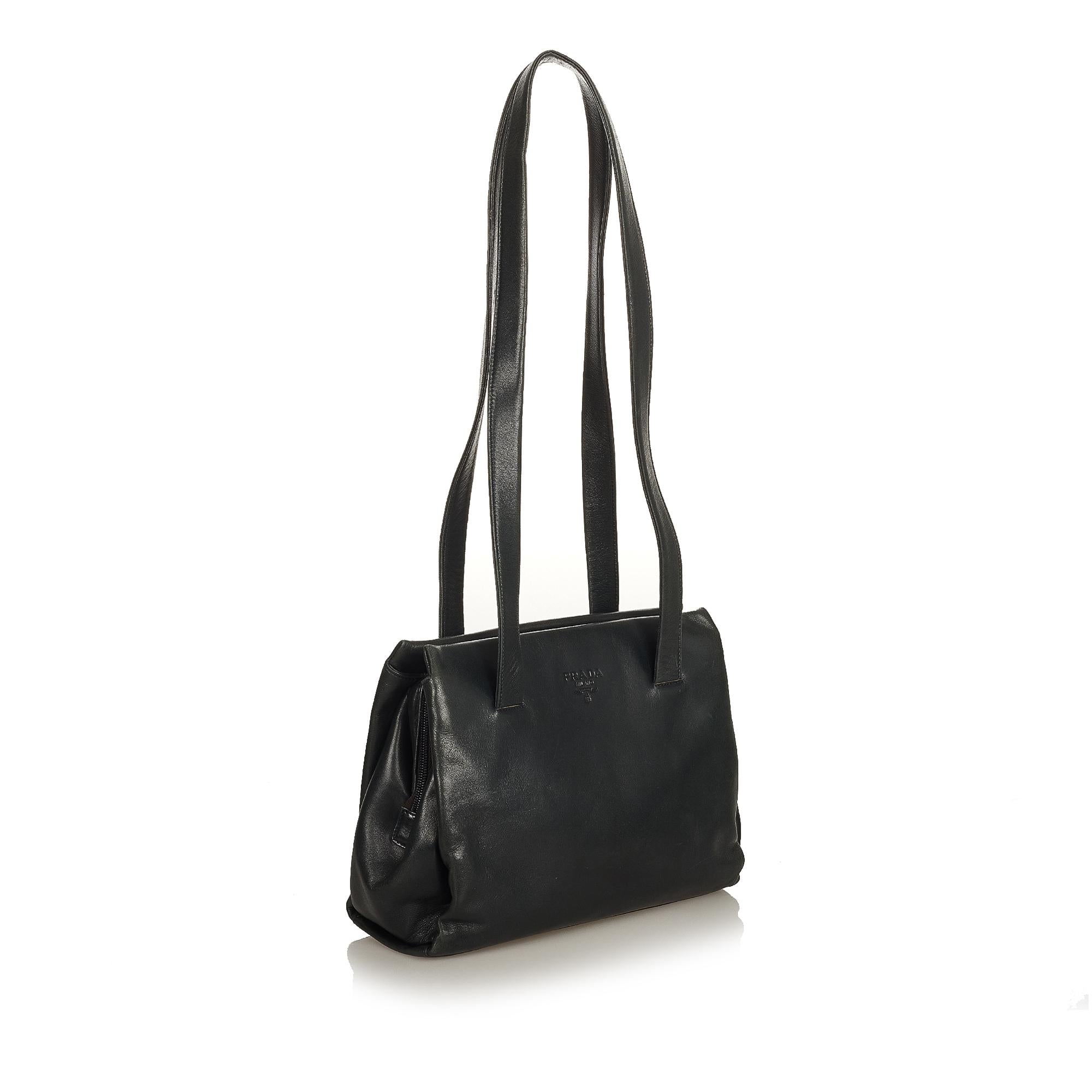 Prada Leather Shoulder Bag (SHG-25821)