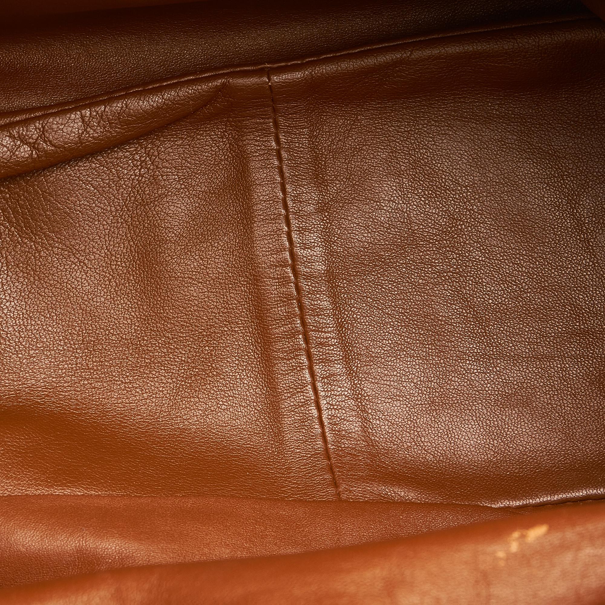 Prada Leather Shoulder Bag (SHG-27307)