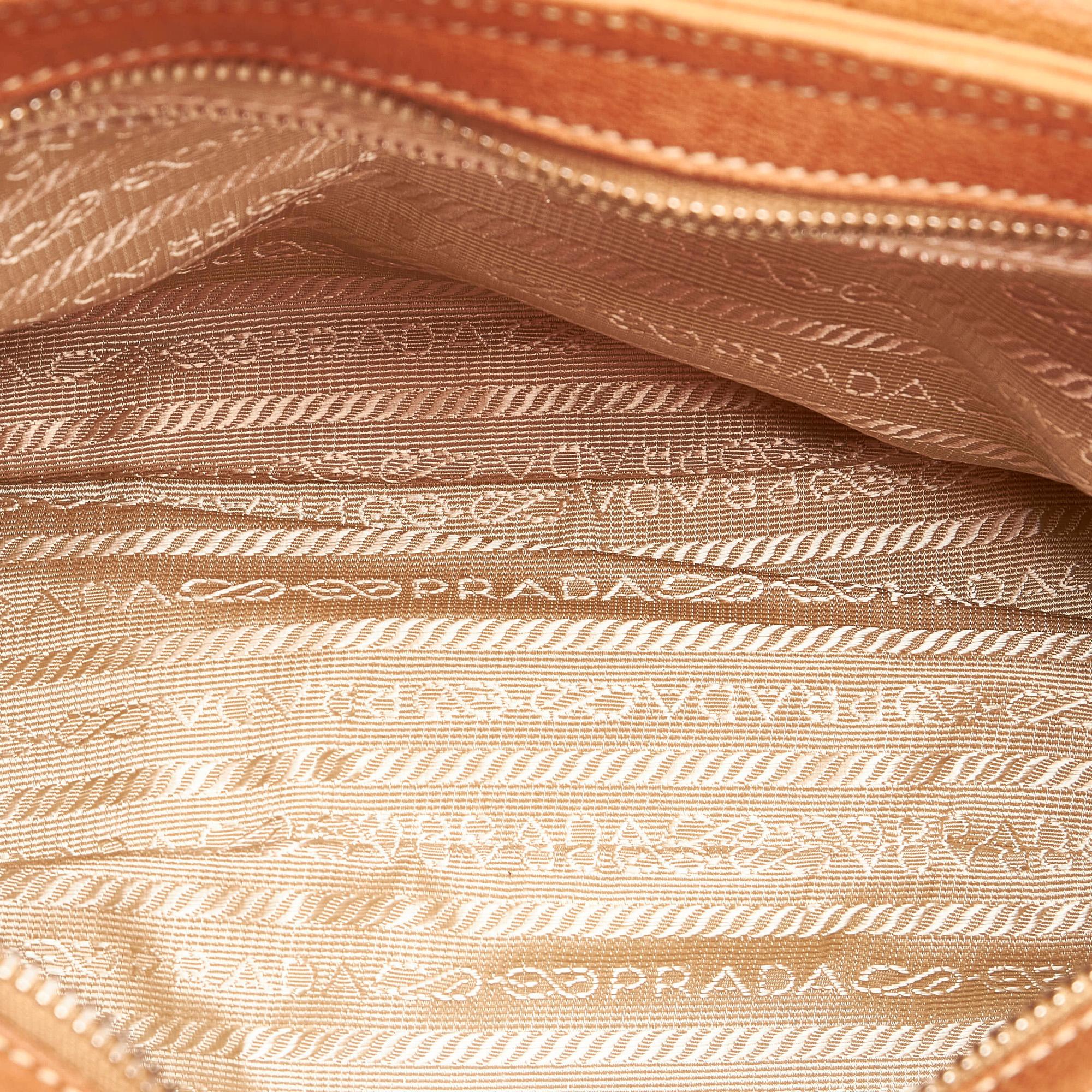 Prada Leather Shoulder Bag (SHG-28034)