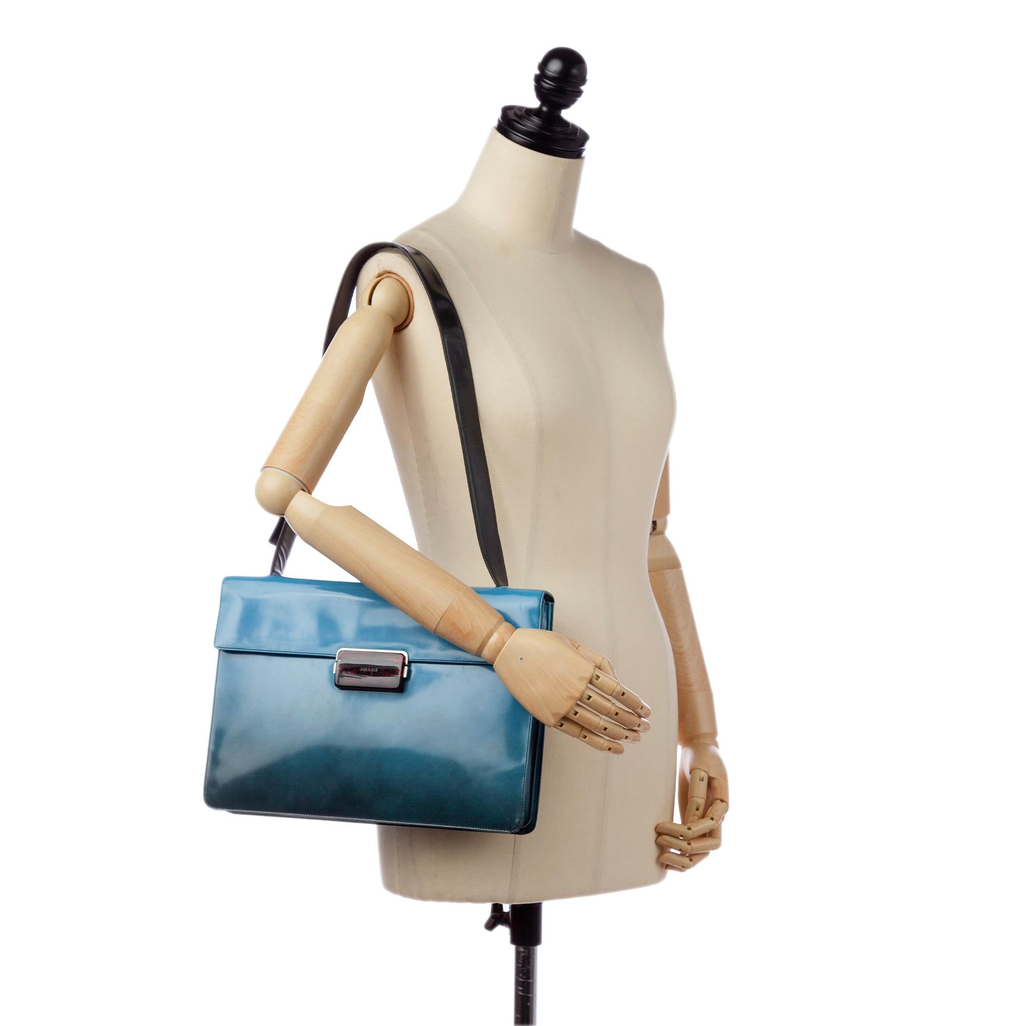 Prada Leather Shoulder Bag (SHG-34681)
