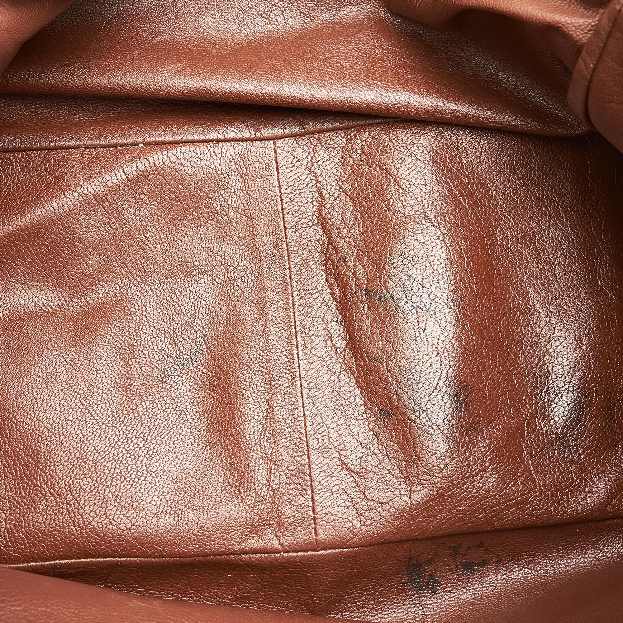 Prada Raffia Shoulder Bag (SHG-24968)