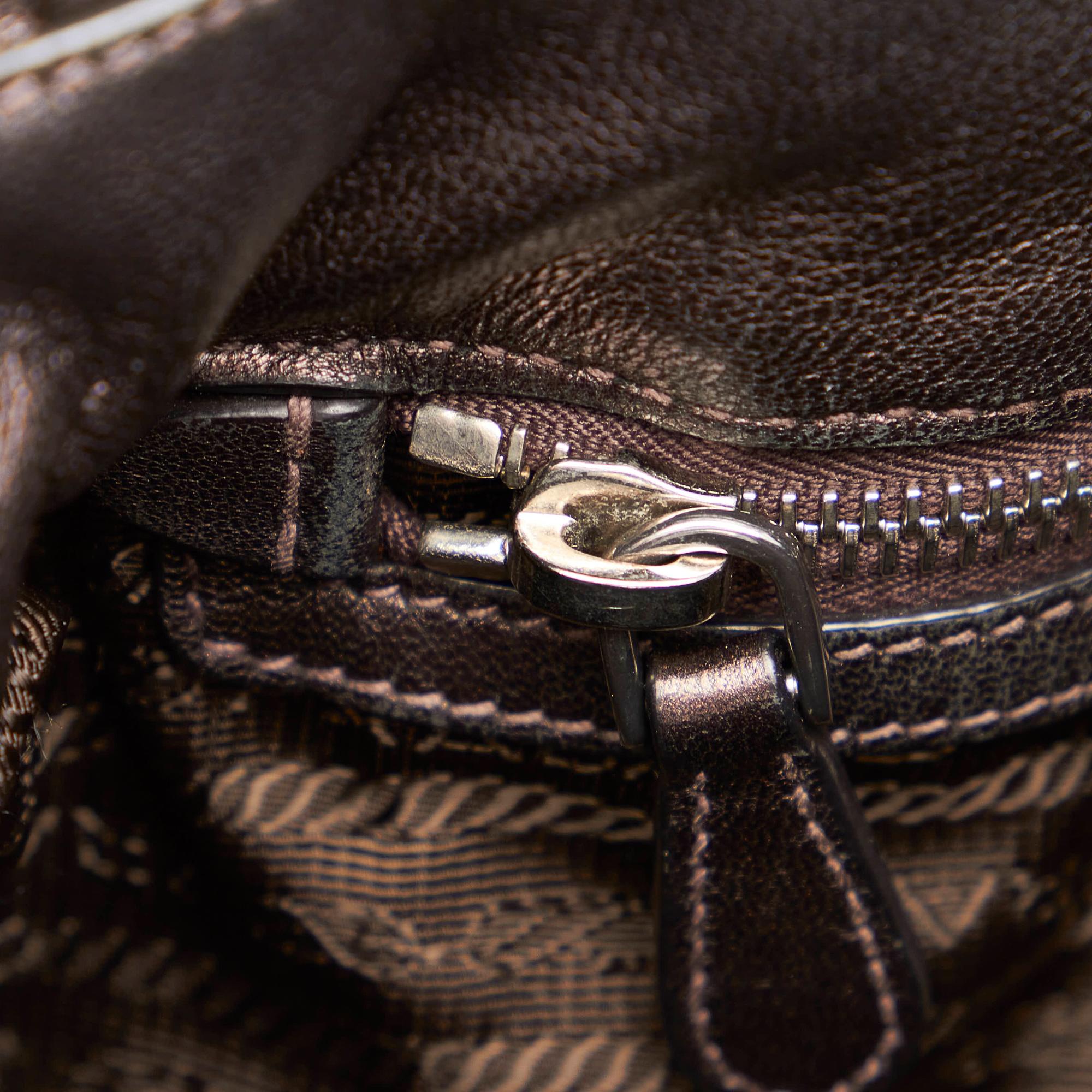 Prada Ruffled Leather Tote Bag (SHG-28483)