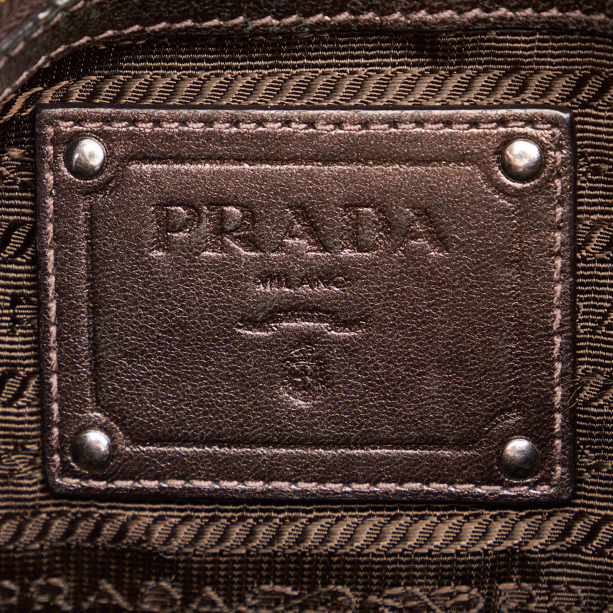 Prada Ruffled Leather Tote Bag (SHG-28483)