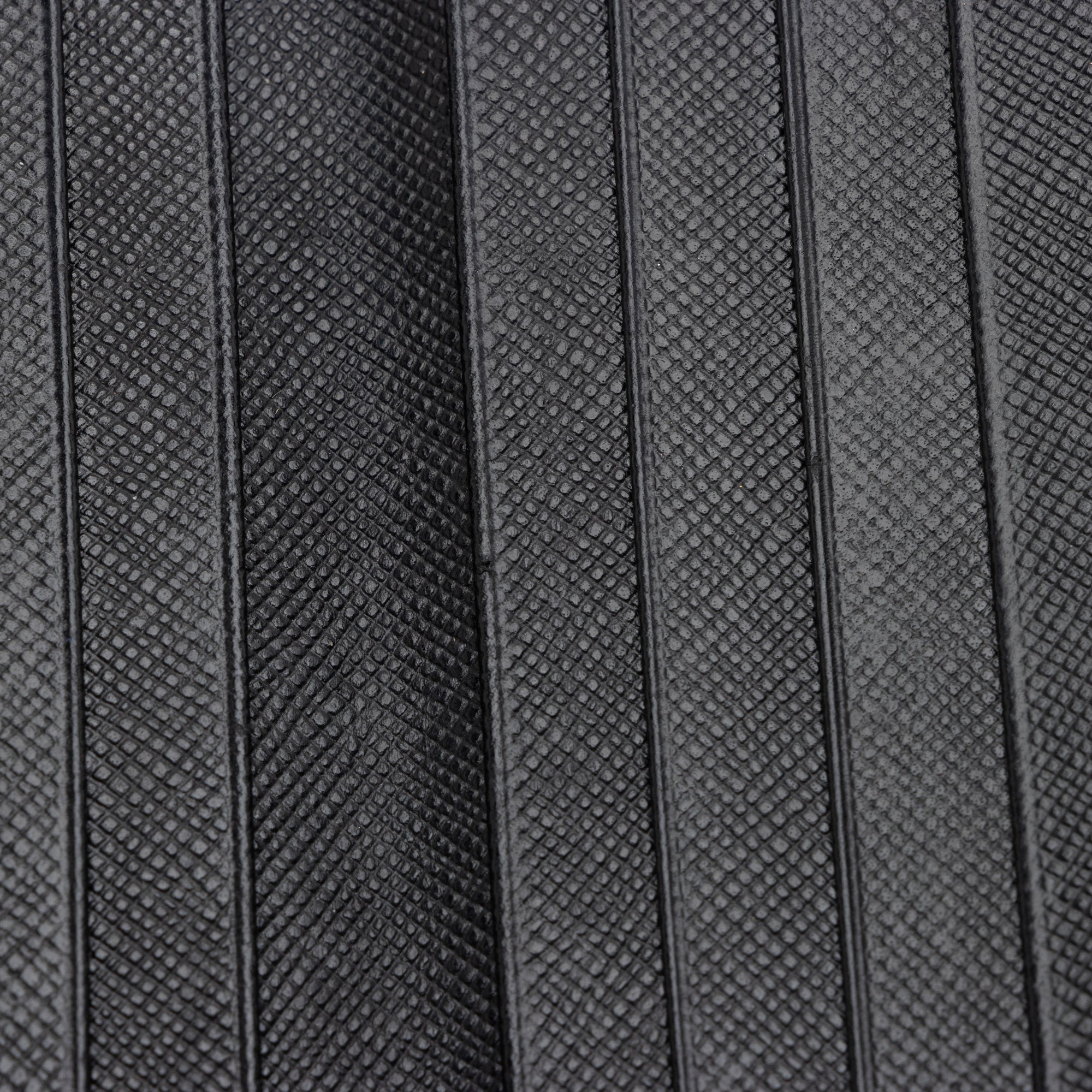 Prada Saffiano Compact Bi-Fold Zip Around Wallet (SHF-nBBc8D)