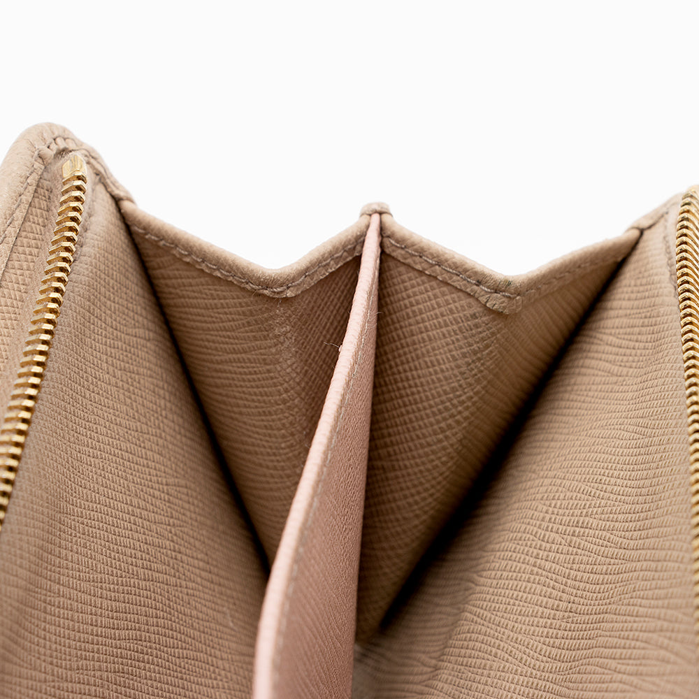 Prada Saffiano Leather Medium Wallet (SHF-15552)