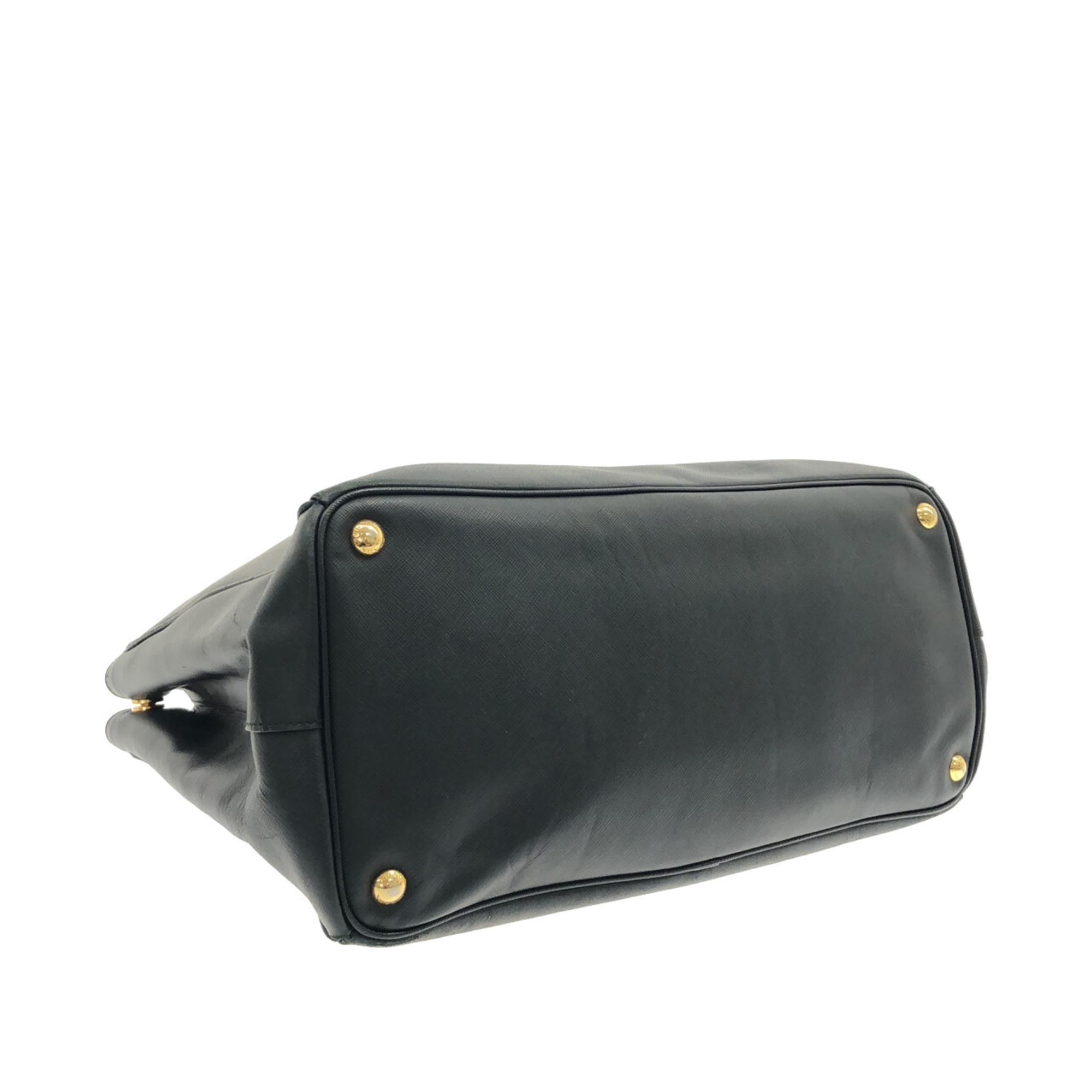 Prada Saffiano Lux Galleria (SHG-HSa9SJ)