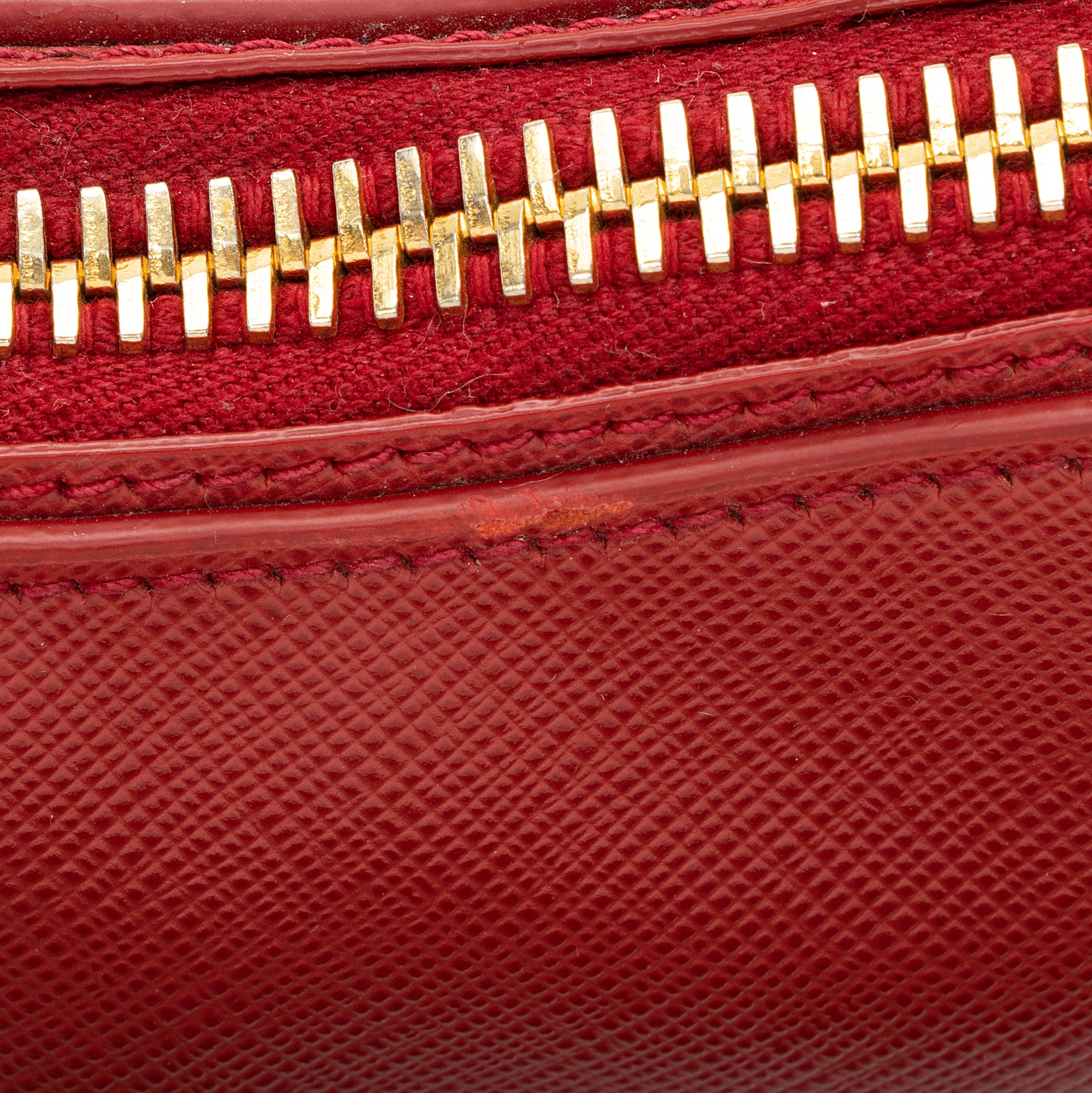 Prada Saffiano Lux Zip Medium Hobo (SHF-22986)