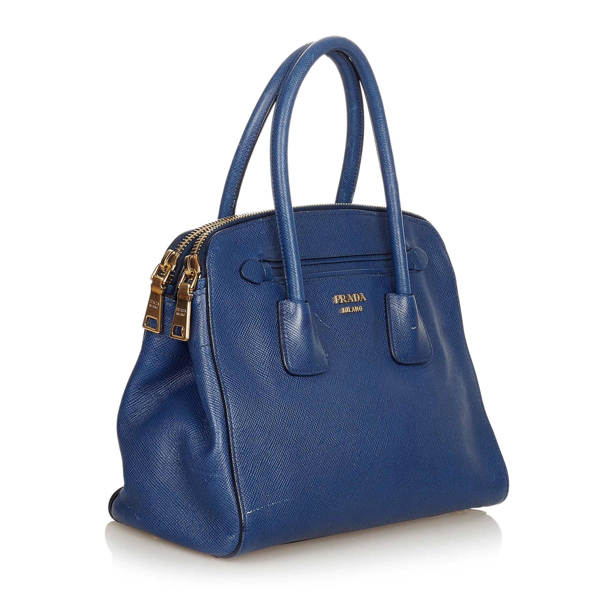 Prada Saffiano Satchel (SHG-25210)