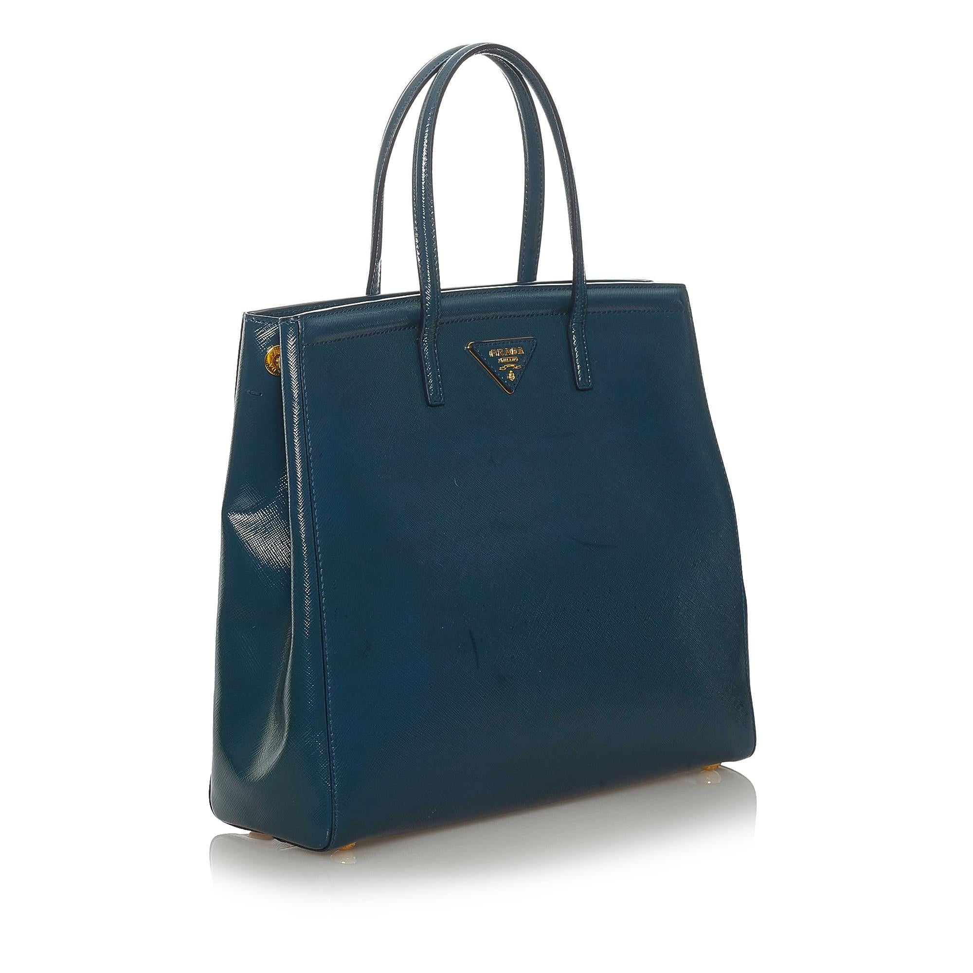 Prada Saffiano Satchel (SHG-28482)