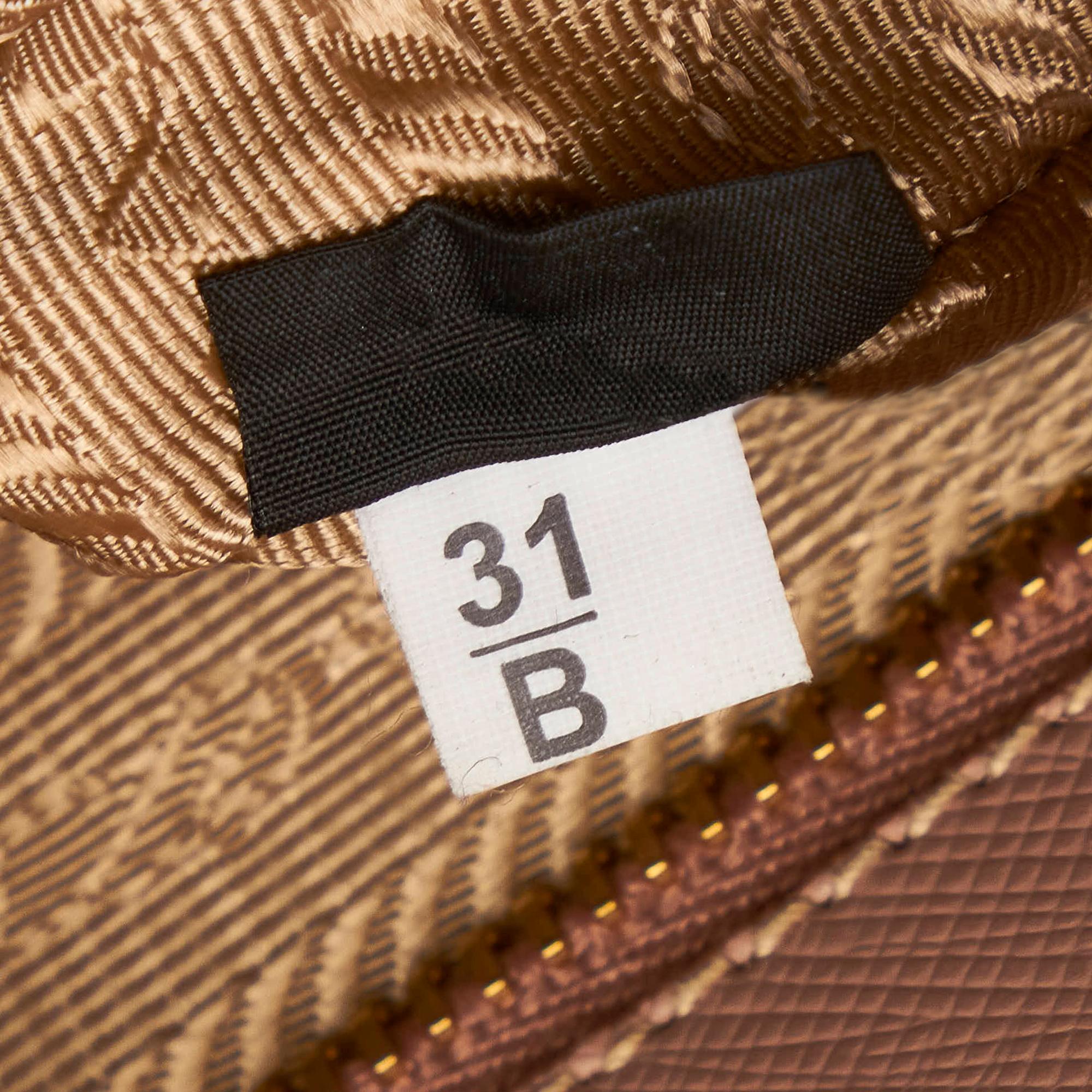 Prada Saffiano Satchel (SHG-32456)