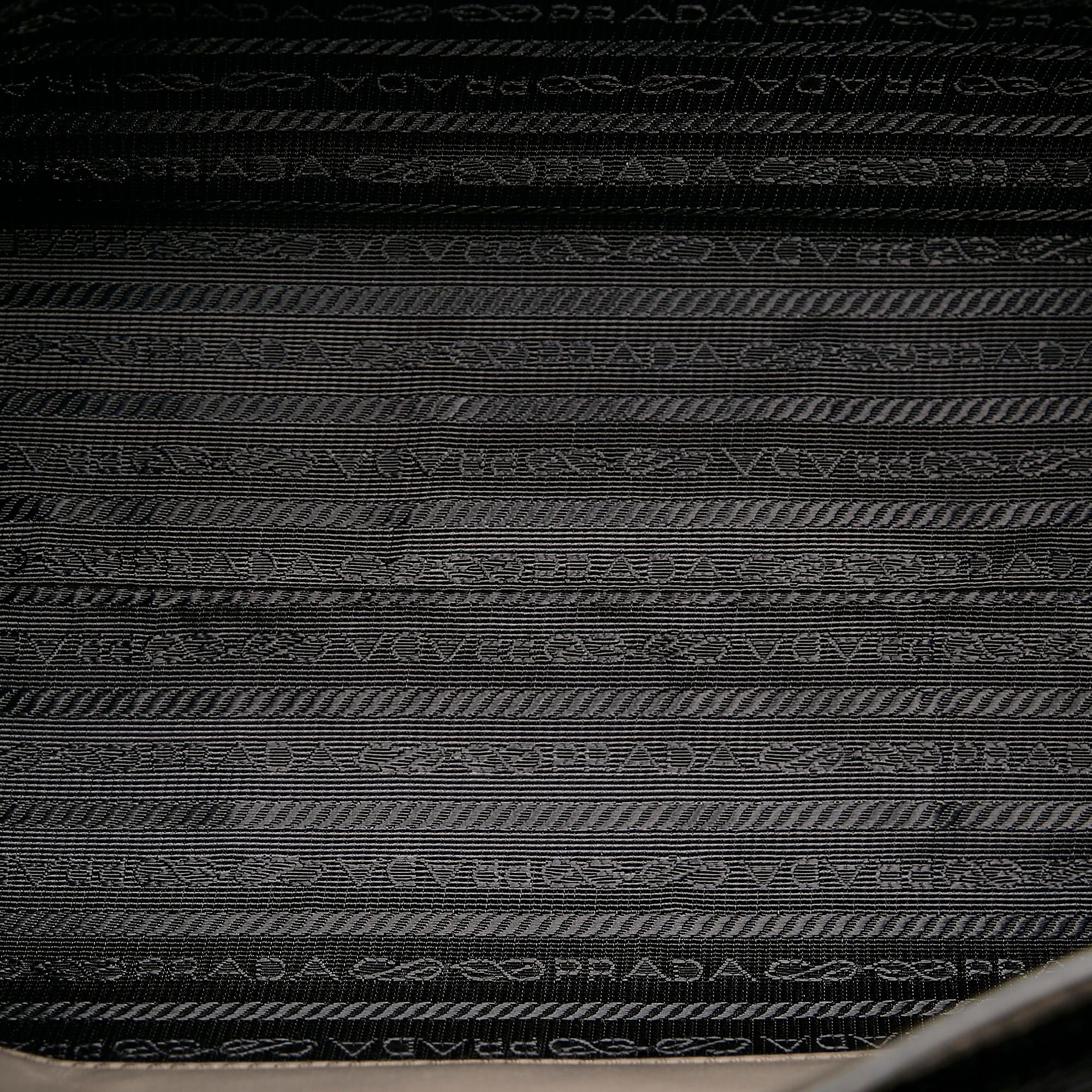 Prada Saffiano Satchel (SHG-36774)