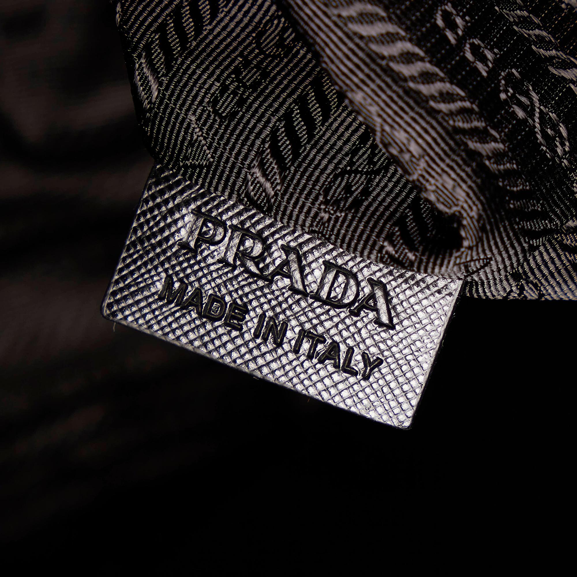 Prada Skull Print Tessuto Tote Bag (SHG-29605)