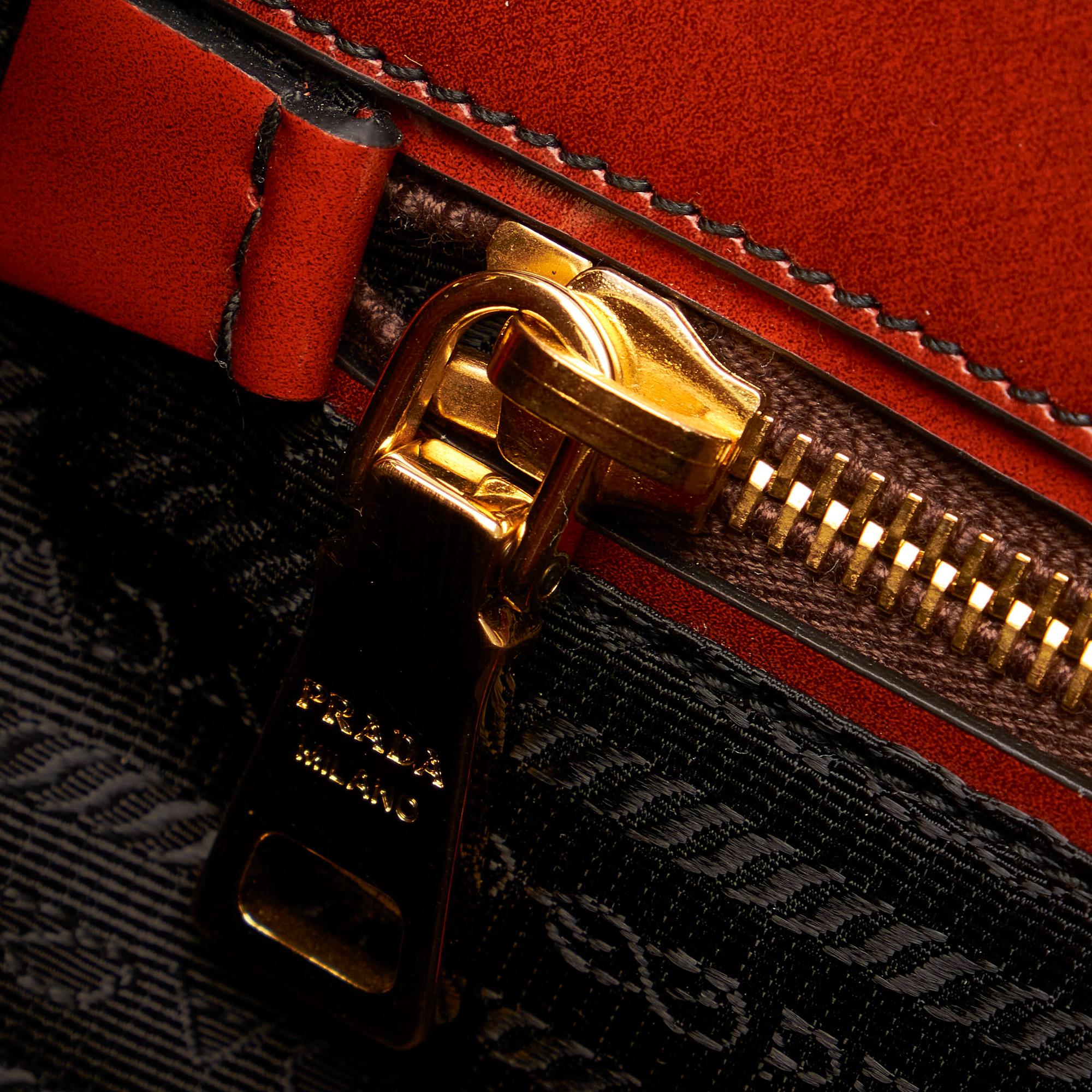 Prada Spazzolato Flowers Galleria (SHG-29487)