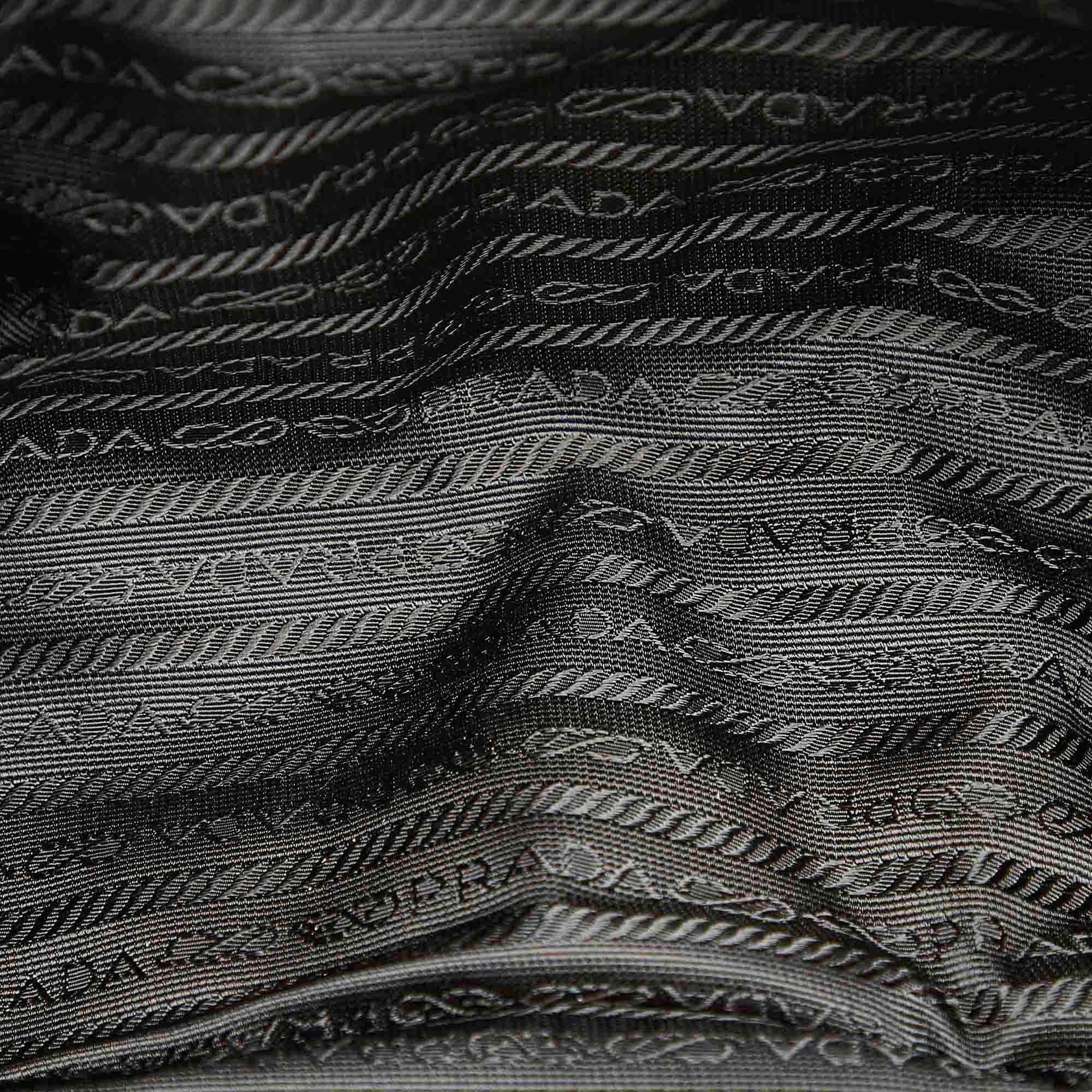 Prada Tessuto Chain Shoulder Bag (SHG-22320)