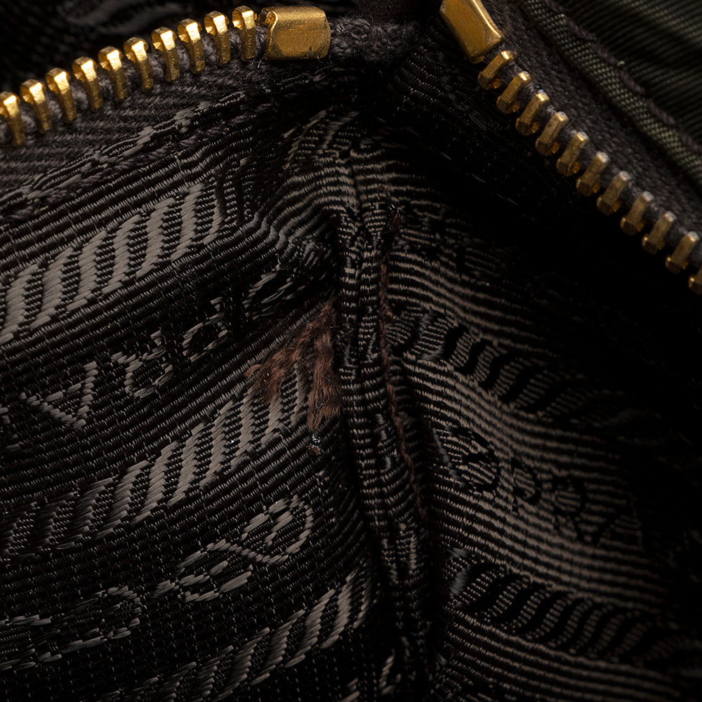 Prada Tessuto Chevron Quilted Tote (SHF-18198)