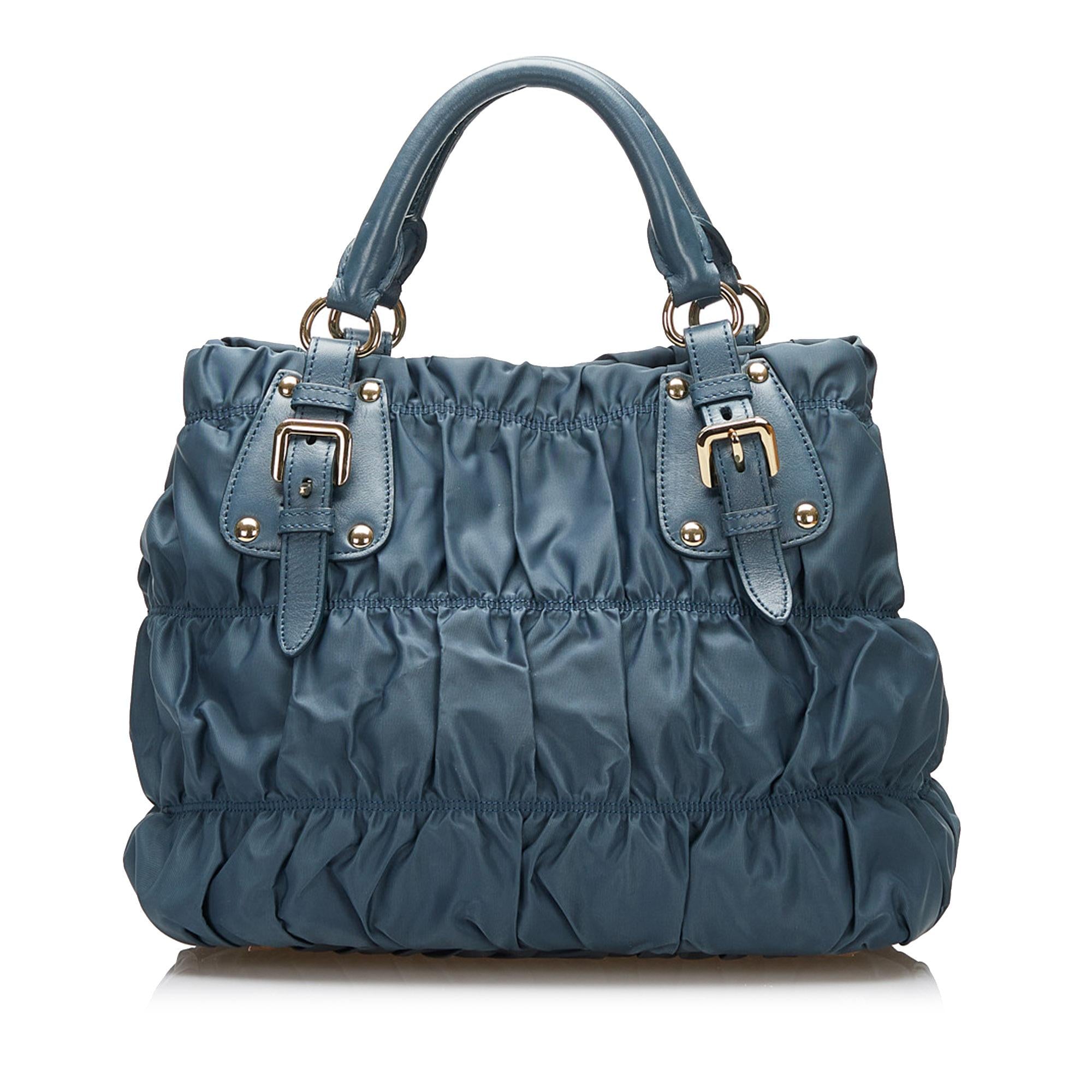 Prada Tessuto Gaufre Handbag (SHG-GB2NlG)