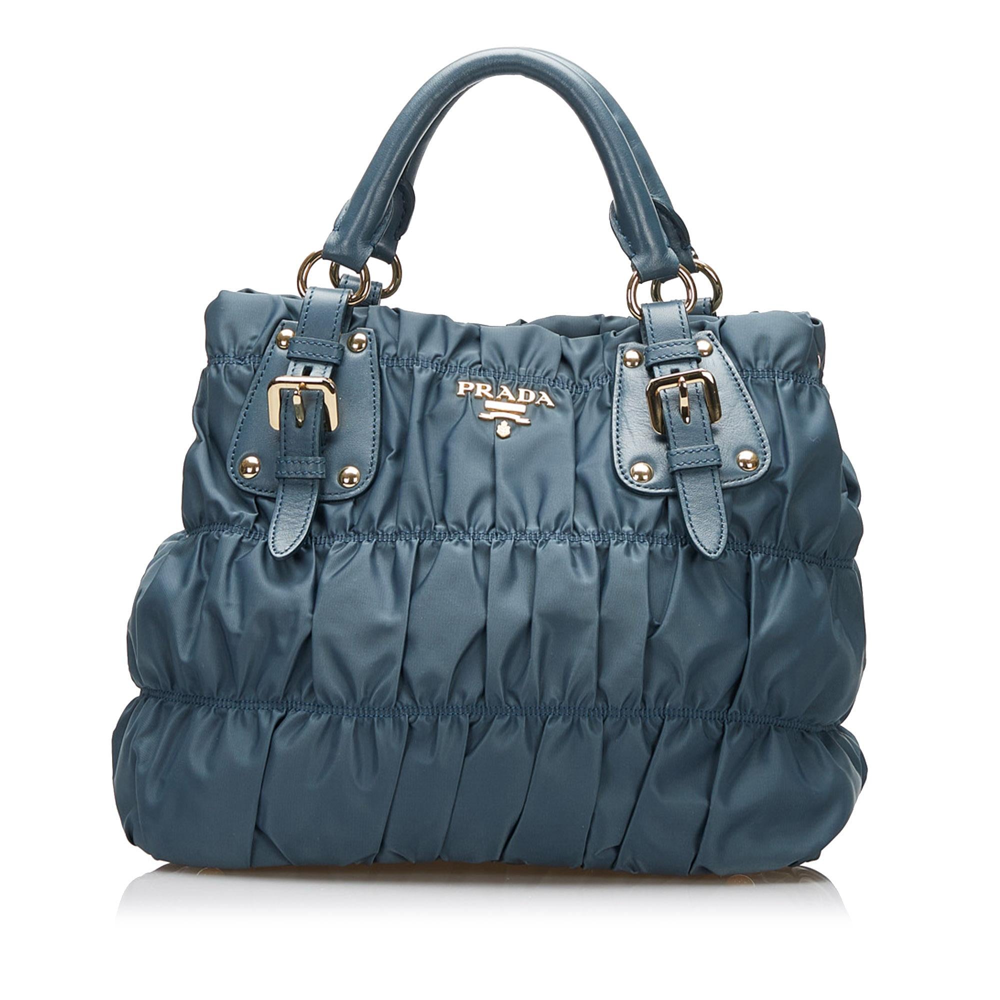 Prada Tessuto Gaufre Handbag (SHG-GB2NlG)