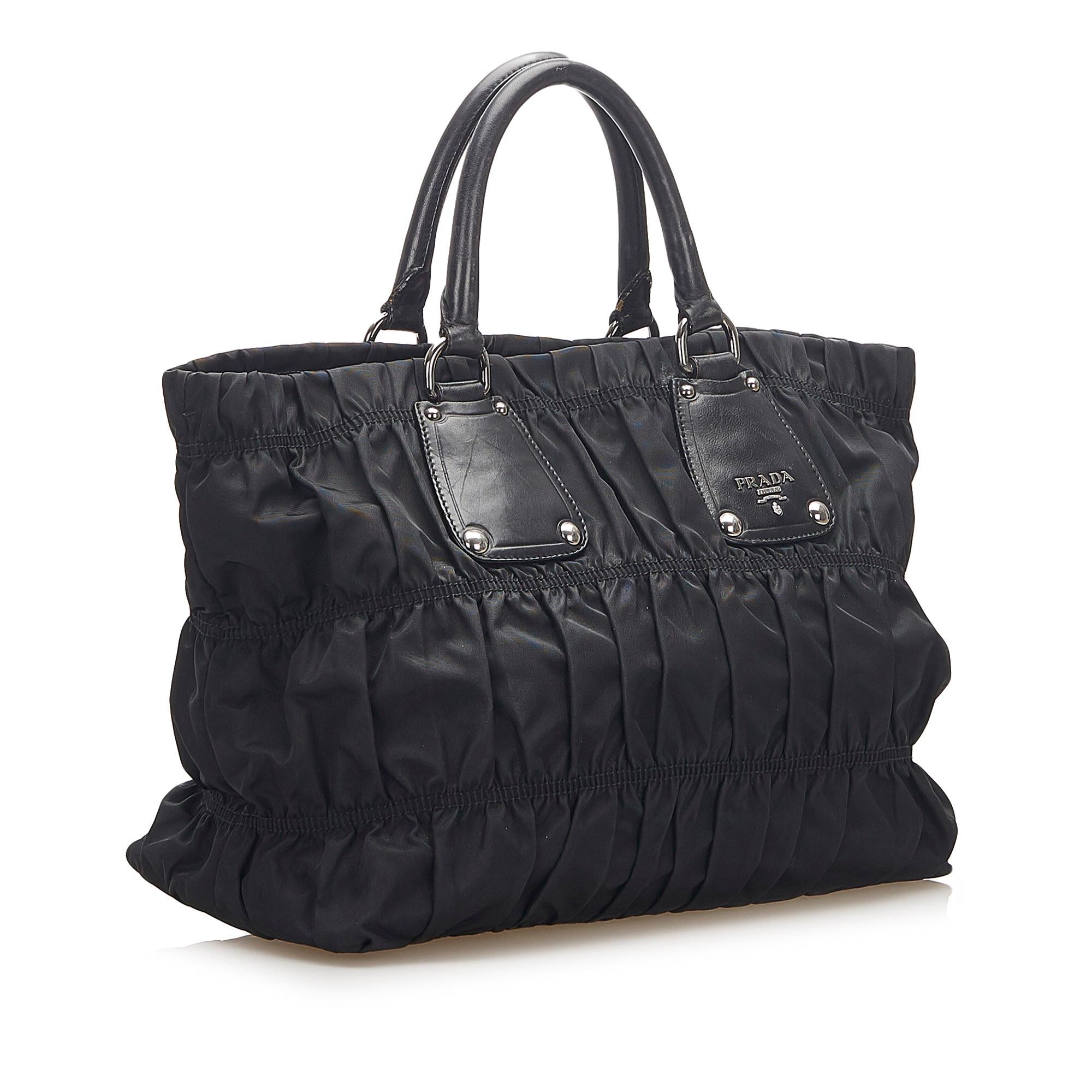 Prada Tessuto Gaufre Tote Bag (SHG-18590)