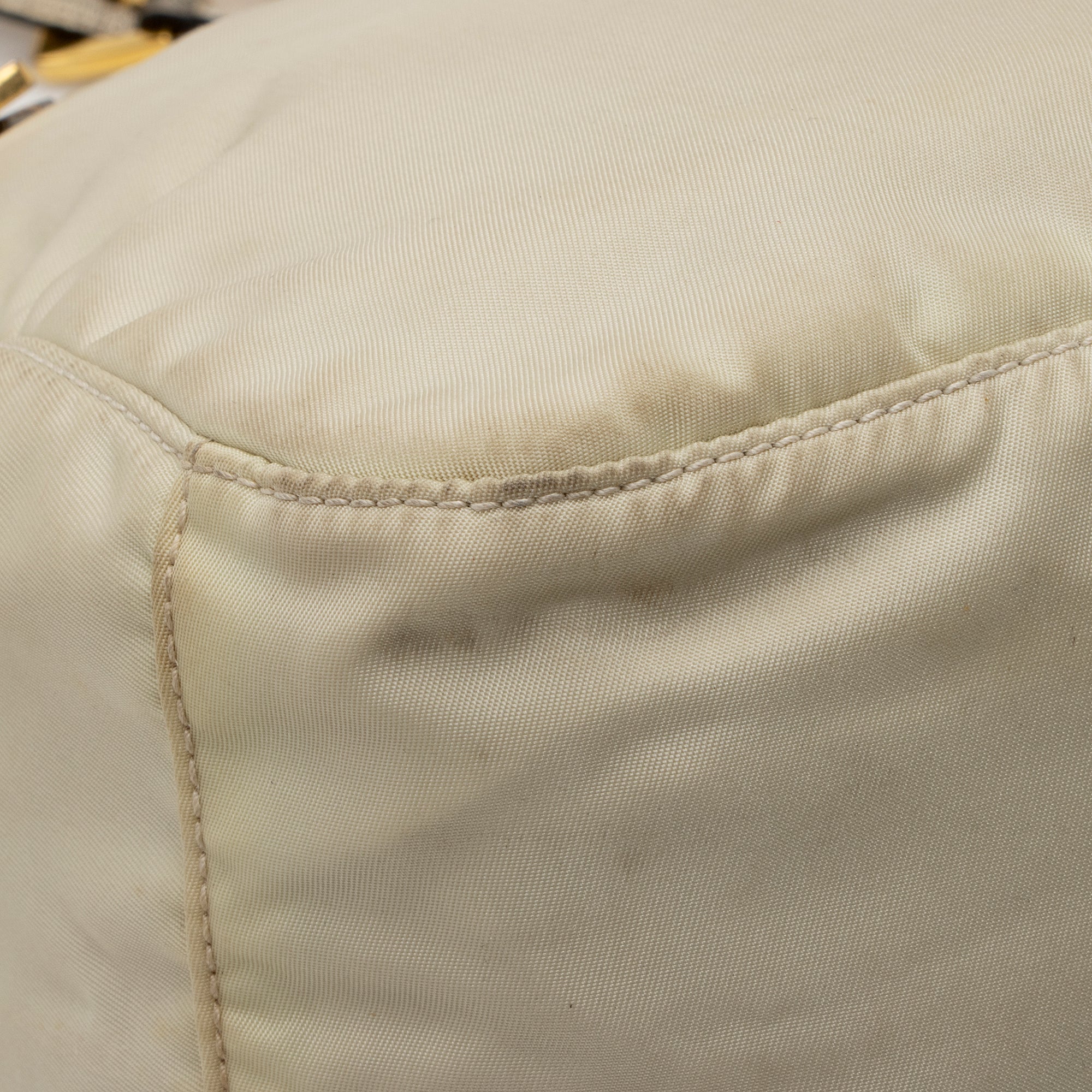 Prada Tessuto Saffiano Messenger Bag (SHF-22207)
