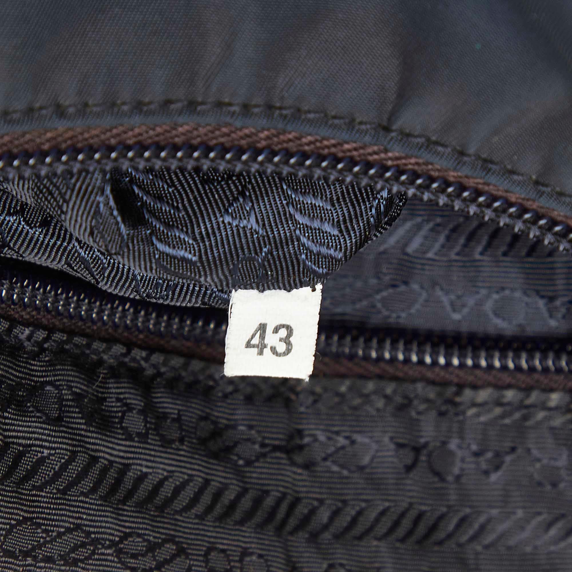 Prada Tessuto Shoulder Bag (SHG-16698)