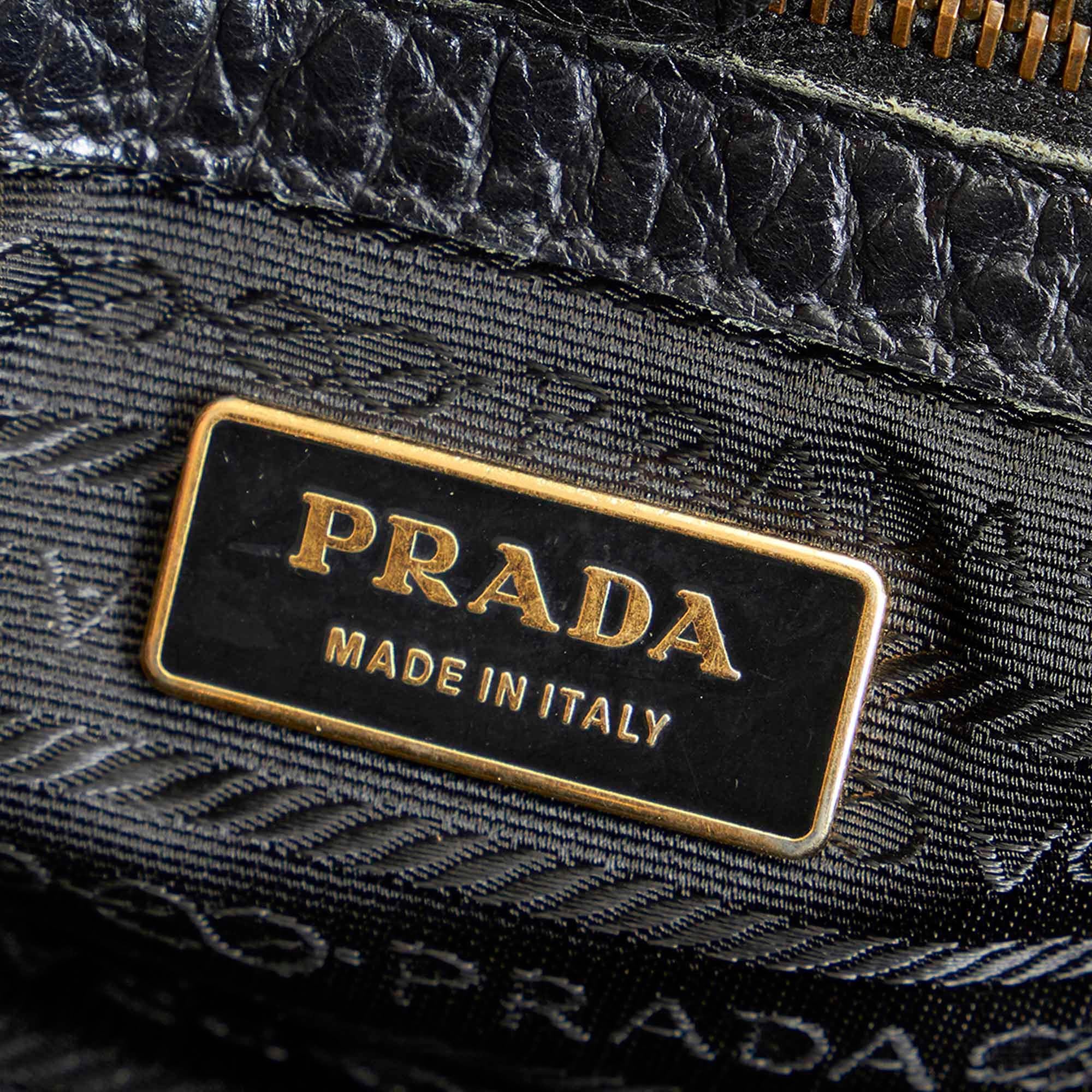 Prada Tessuto Shoulder Bag (SHG-31507)