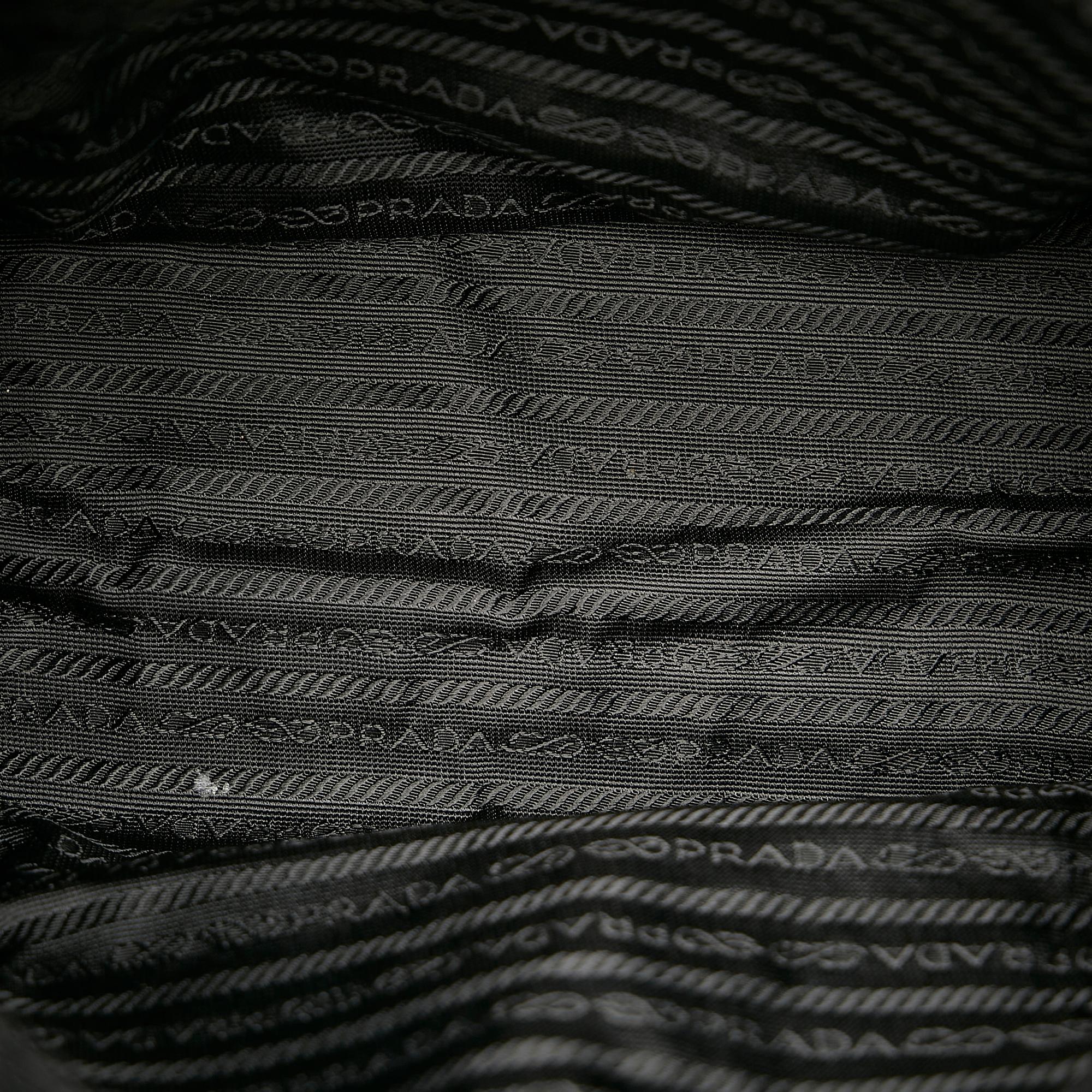 Prada Tessuto Shoulder Bag (SHG-24471)