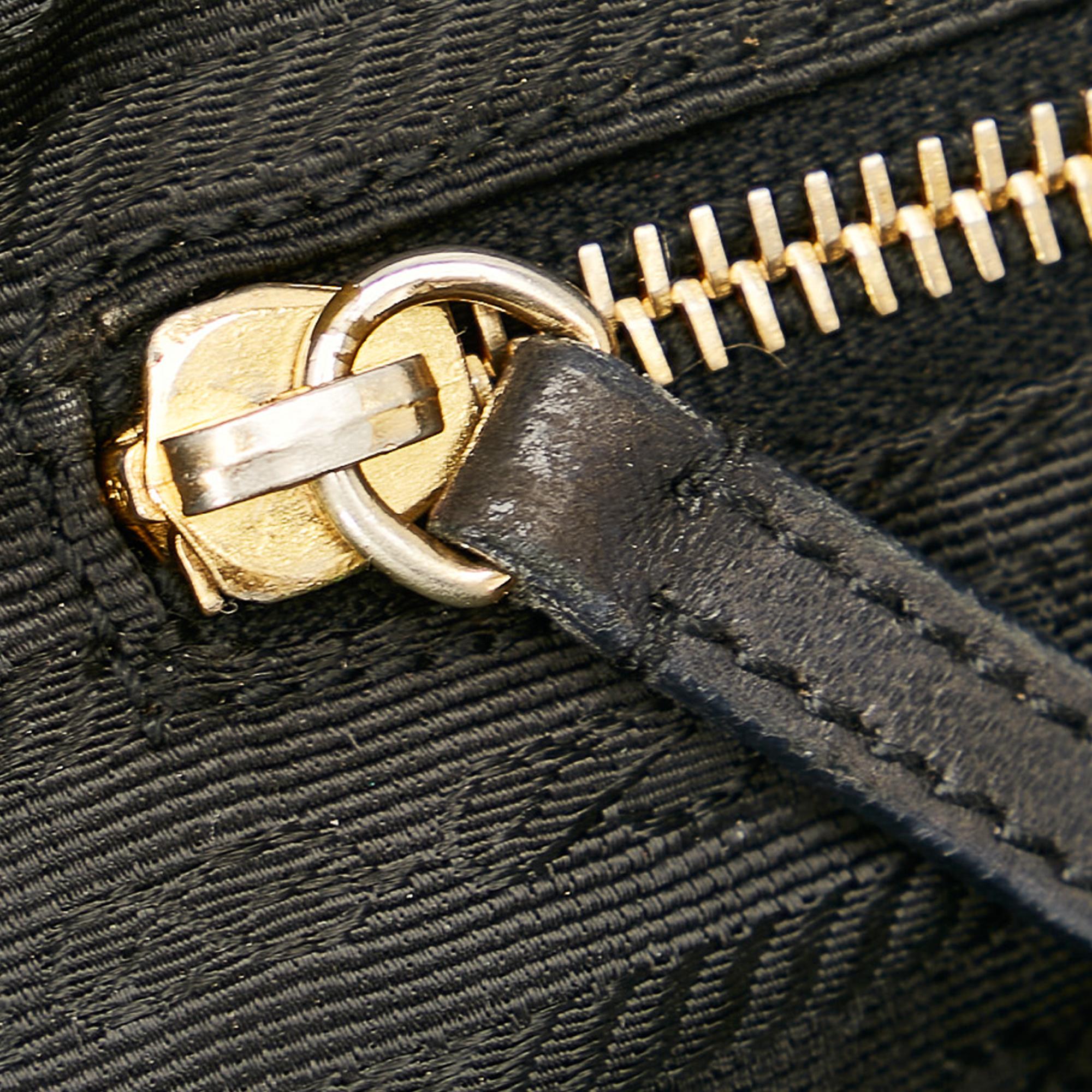 Prada Tessuto Shoulder Bag (SHG-24472)