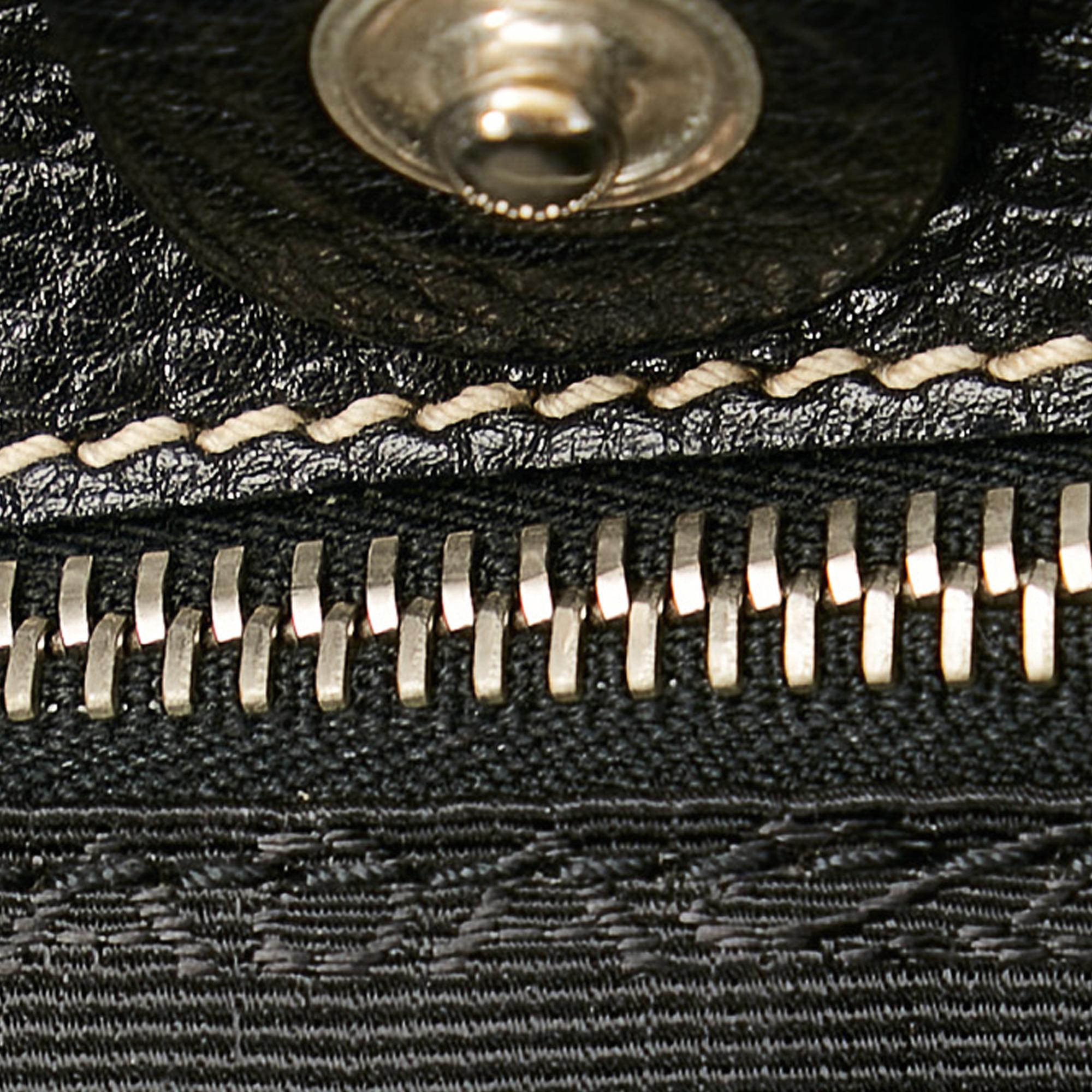 Prada Tessuto Shoulder Bag (SHG-25068)