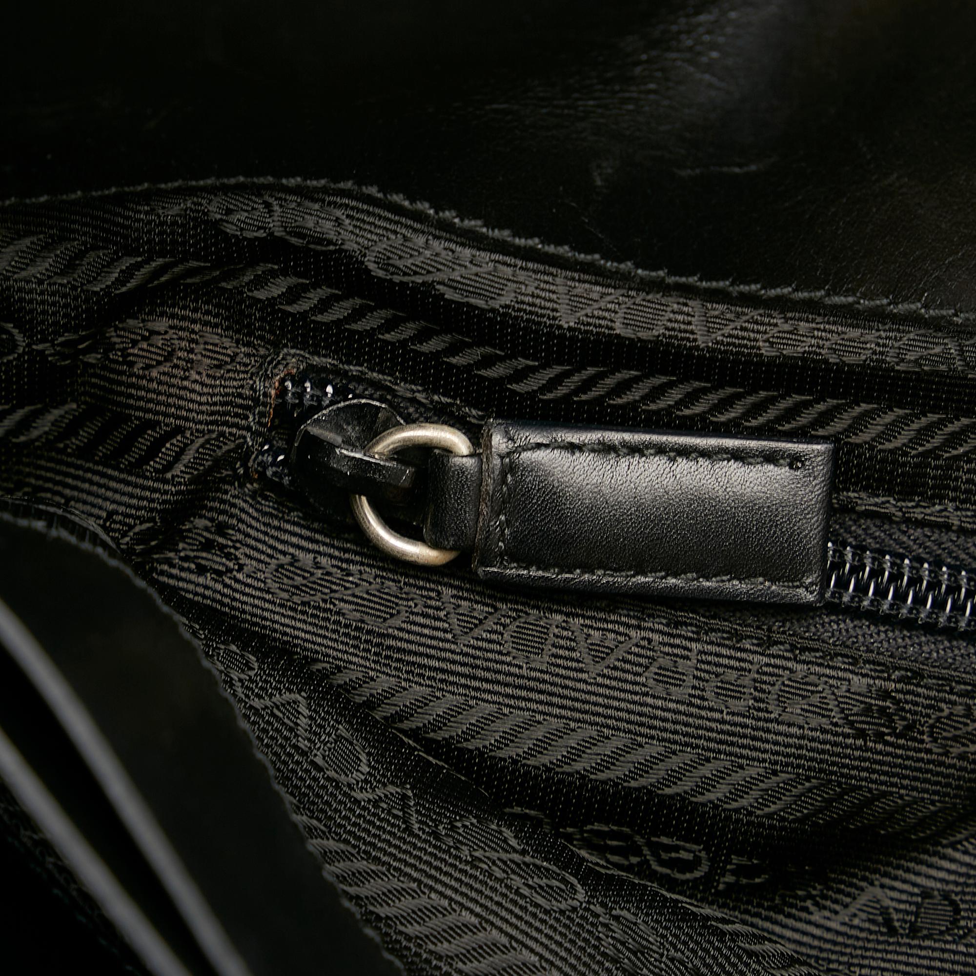 Prada Tessuto Shoulder Bag (SHG-25653)
