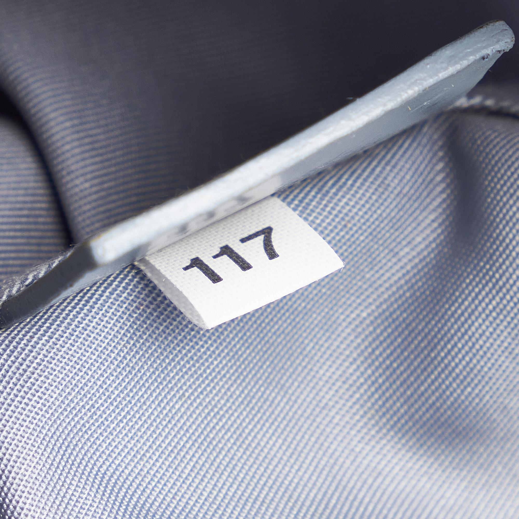 Prada Tessuto Shoulder Bag (SHG-26904)