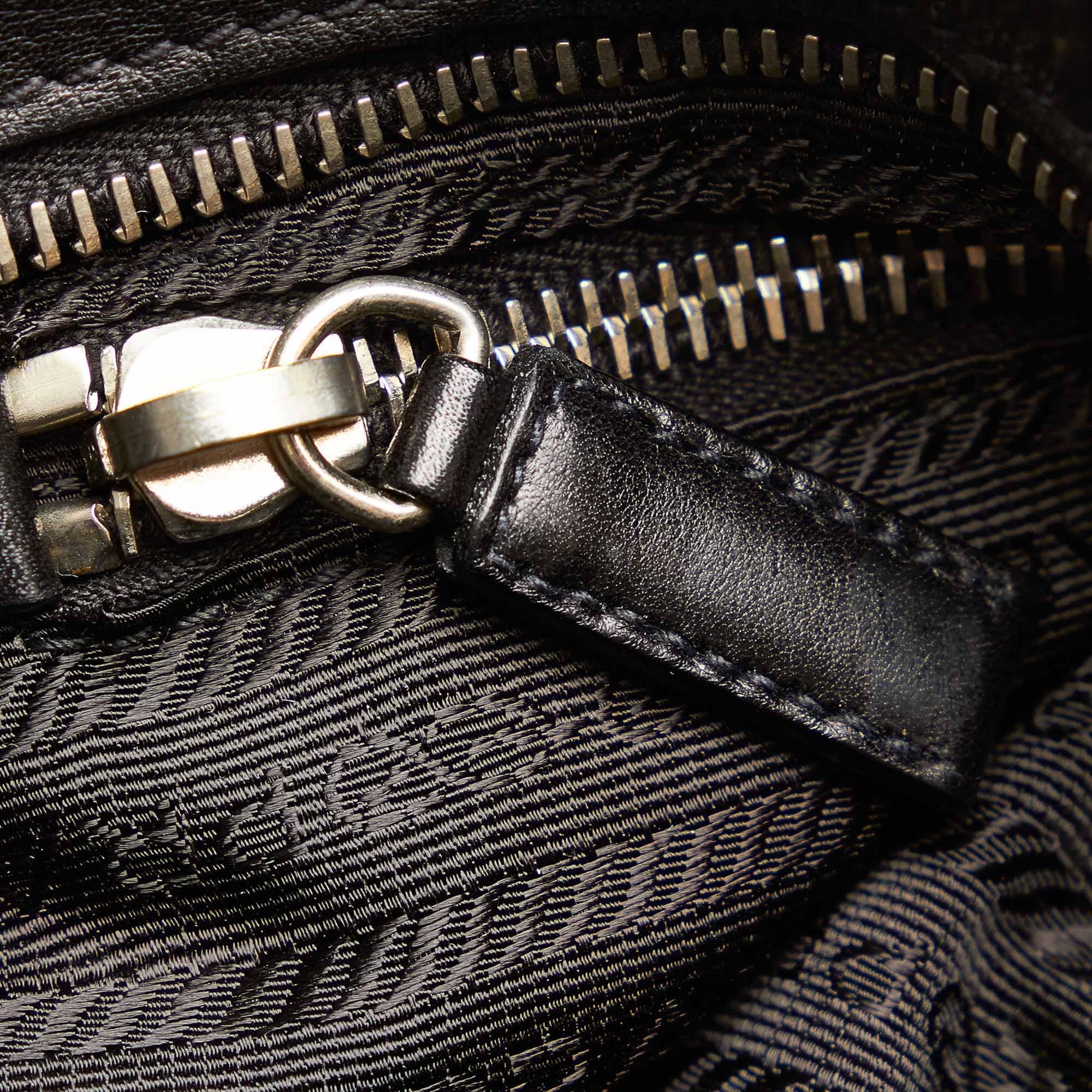 Prada Tessuto Shoulder Bag (SHG-27033)