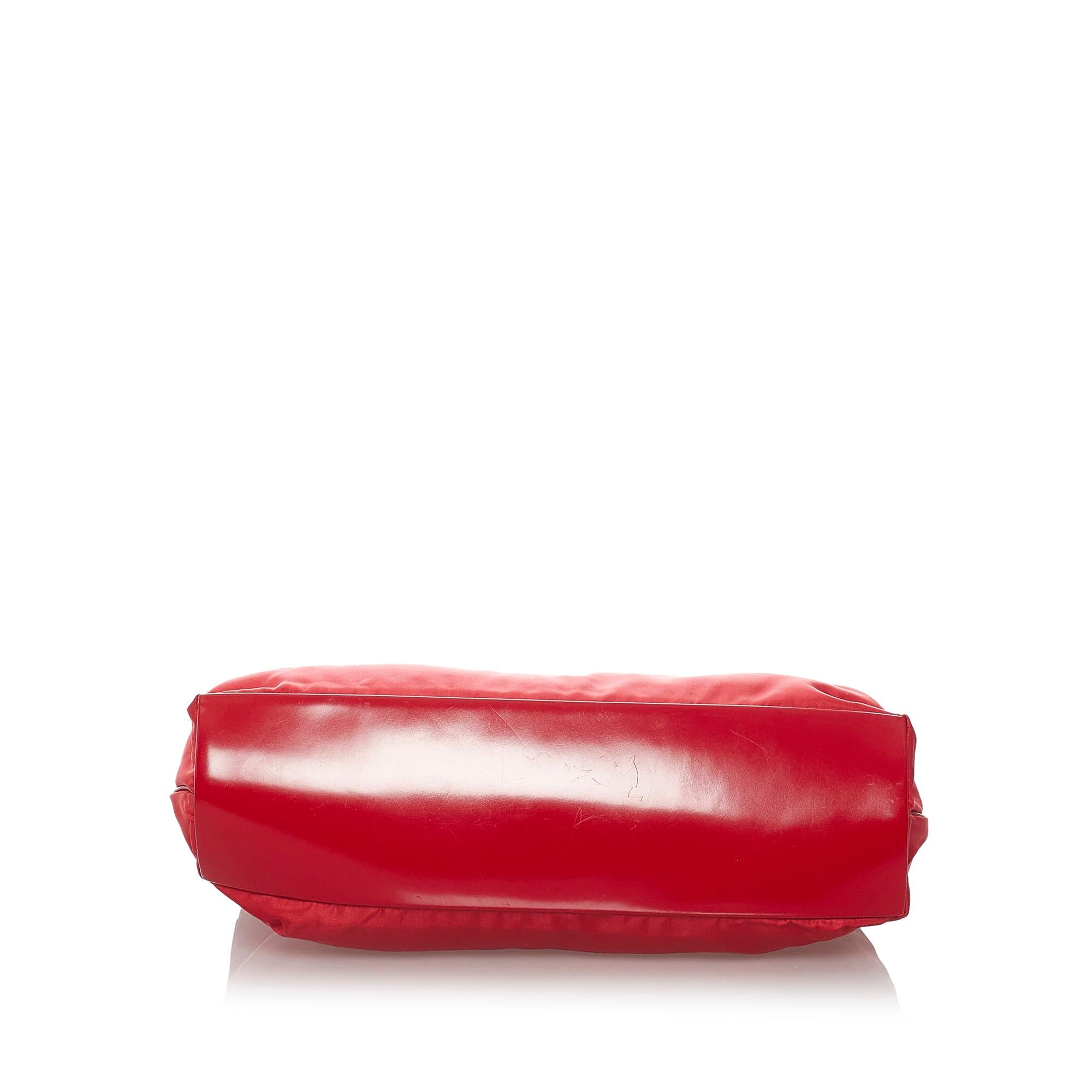 Prada Tessuto Shoulder Bag (SHG-28616)