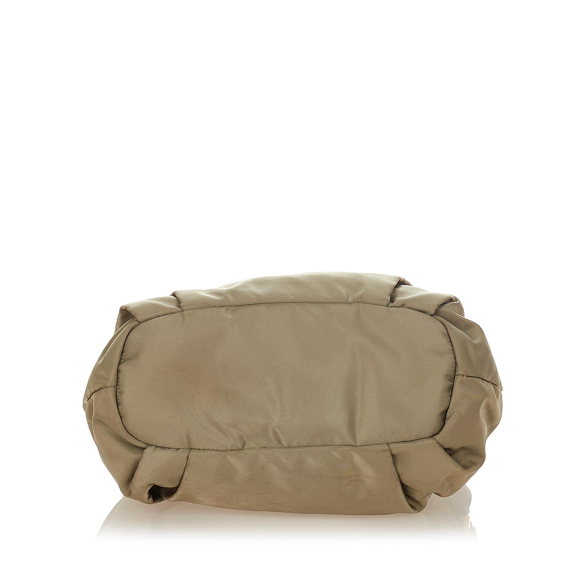 Prada Tessuto Shoulder Bag (SHG-31813)