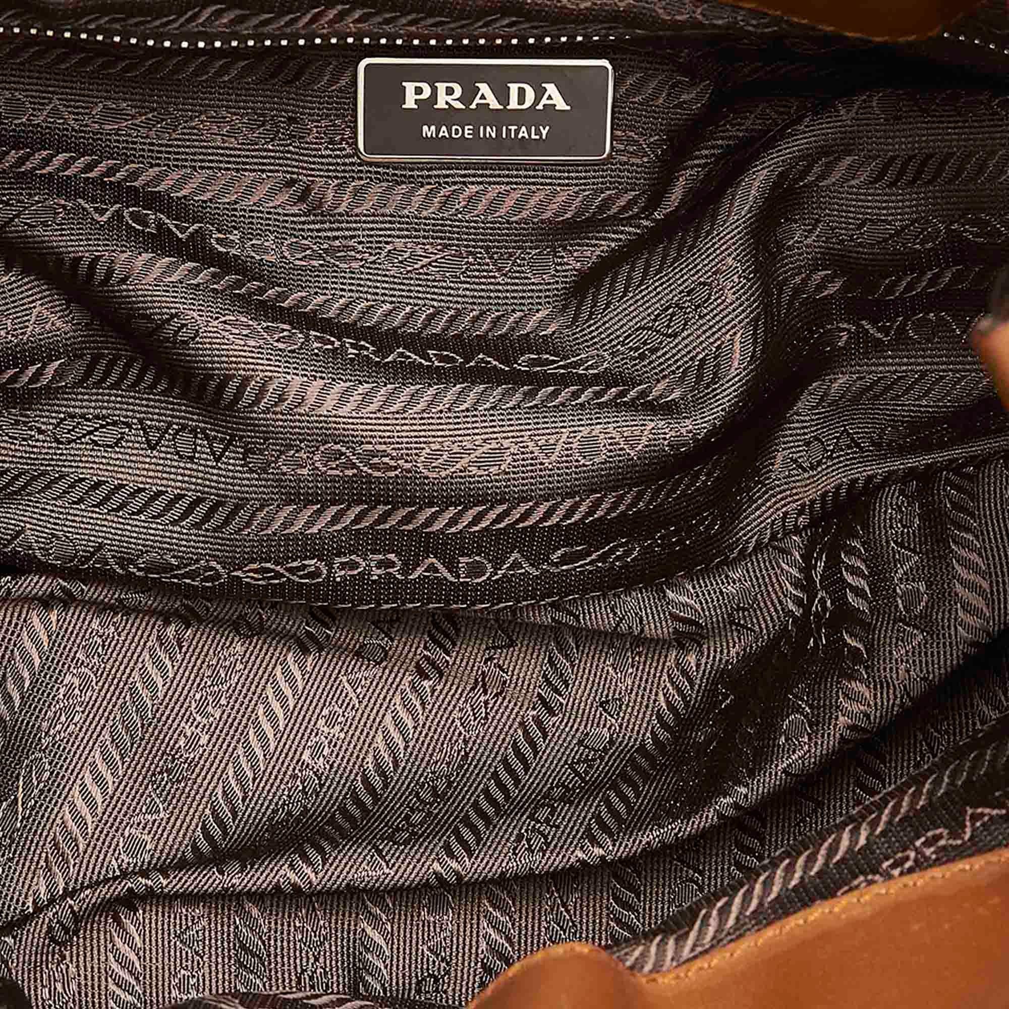 Prada Tessuto Shoulder Bag (SHG-32138)