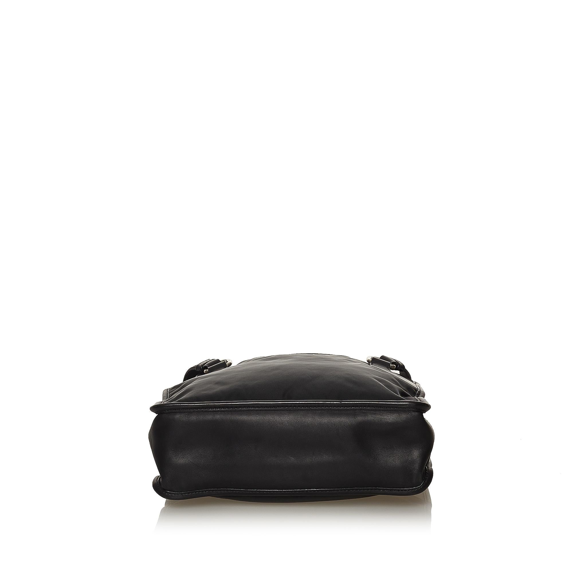 Prada Tessuto Shoulder Bag (SHG-36085)