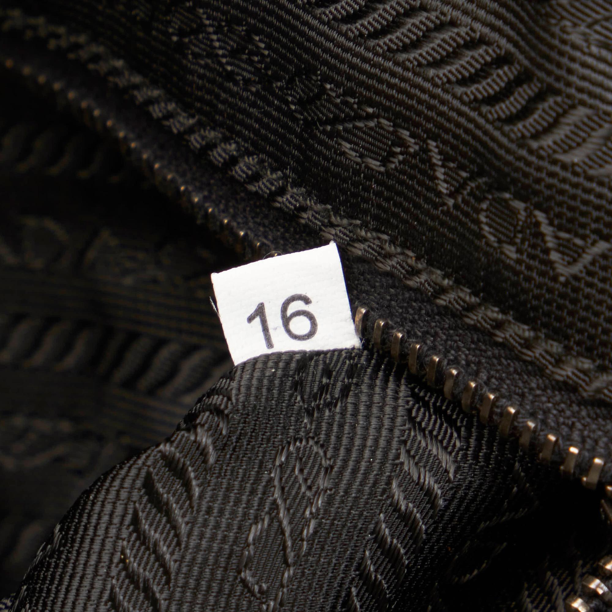 Prada Tessuto Shoulder Bag (SHG-36093)