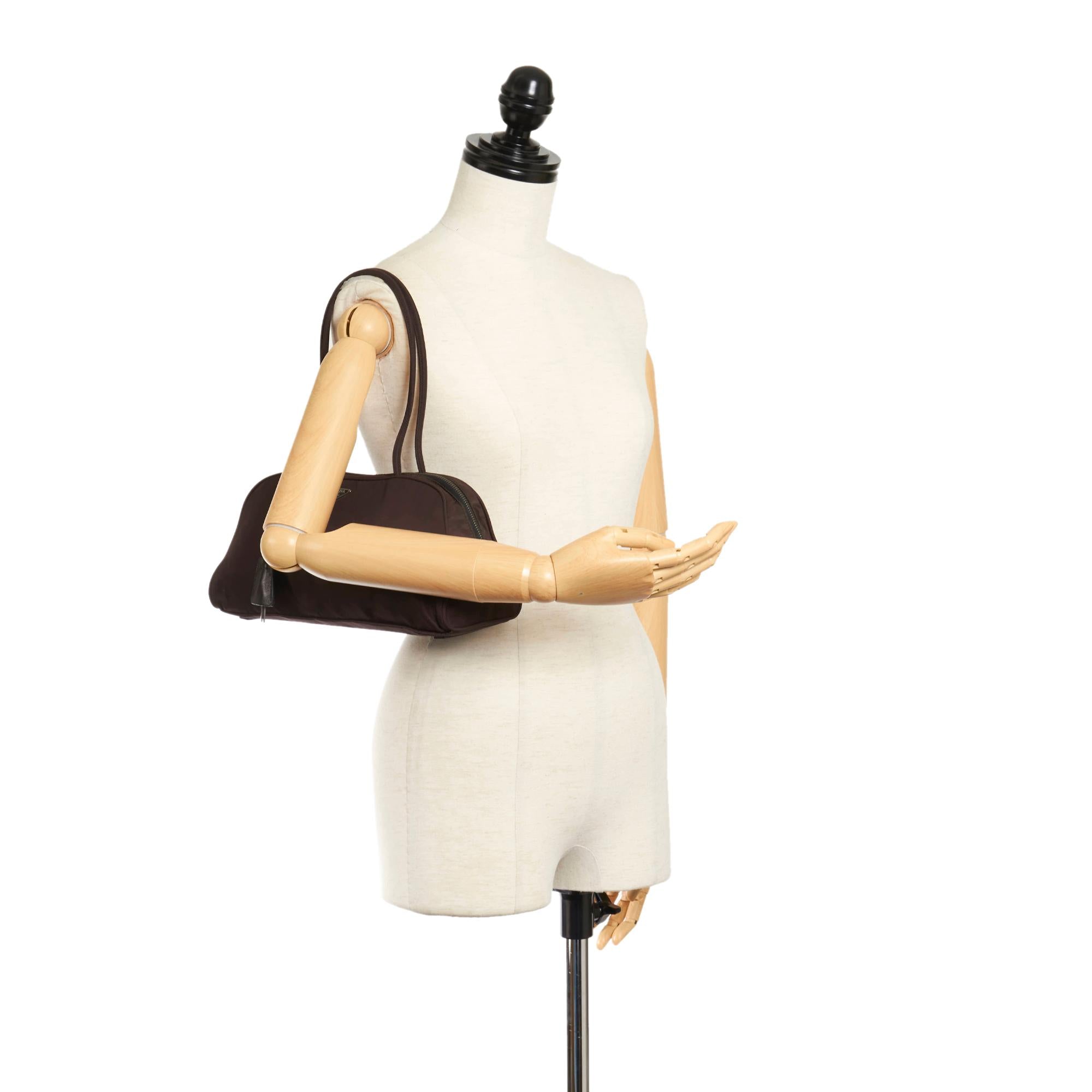 Prada Tessuto Shoulder Bag (SHG-36093)